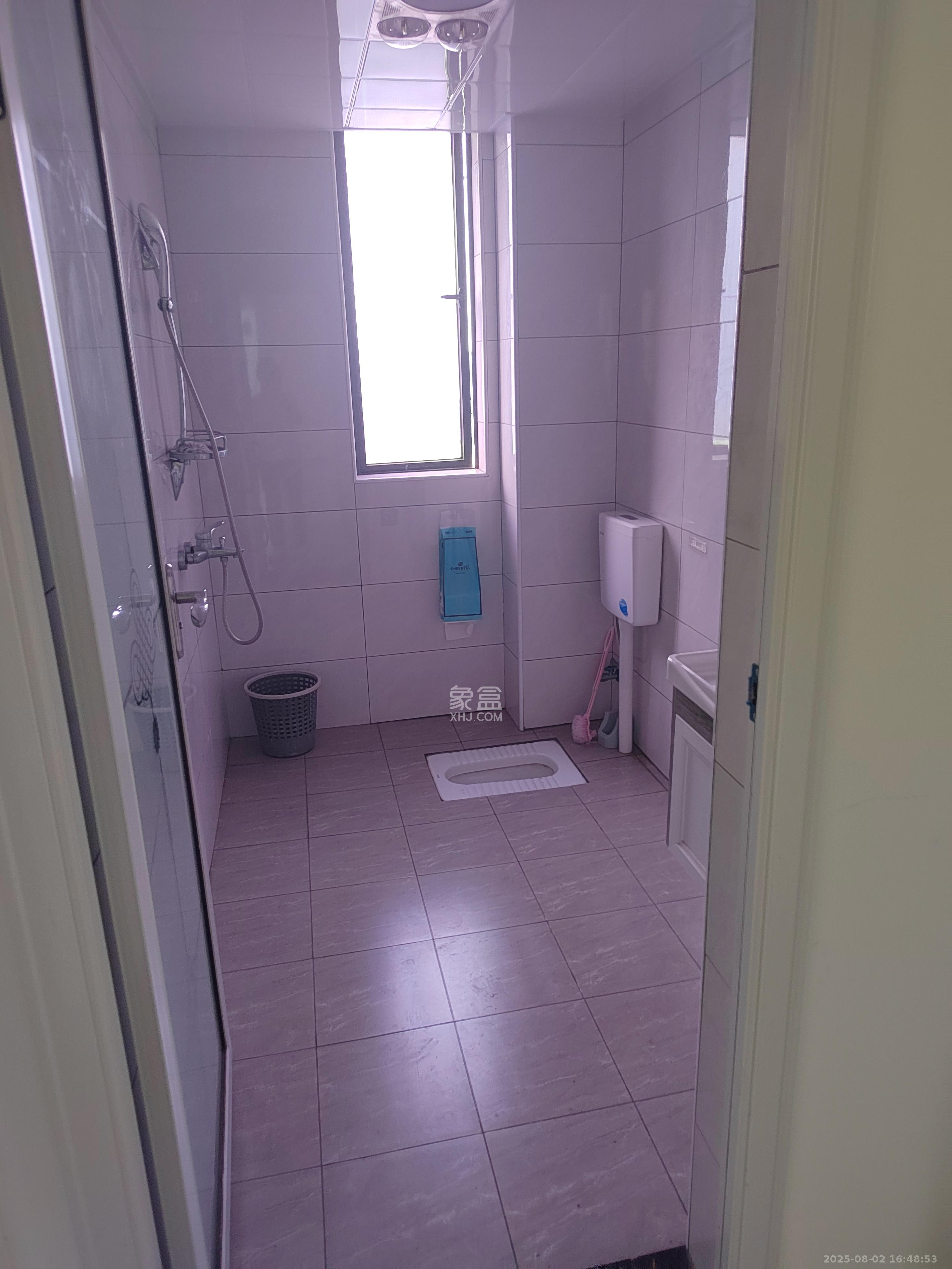 湘域熙岸 4室2厅2卫 4500.0元/月 湘域熙岸 4室2厅2卫 4500.0元/月室内图