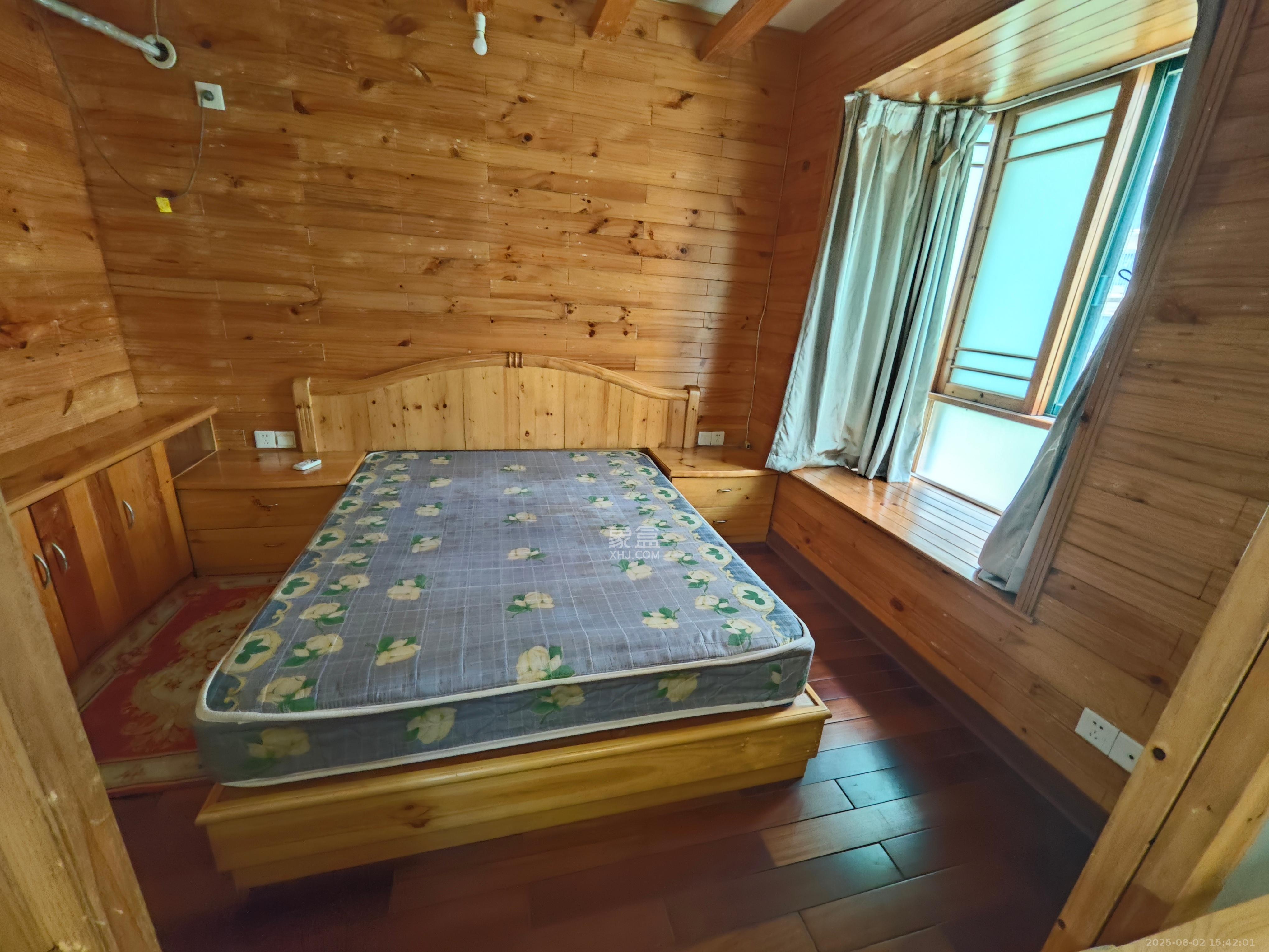 四季阳光花城 2室2厅1卫 3200.0元/月 四季阳光花城 2室2厅1卫 3200.0元/月室内图