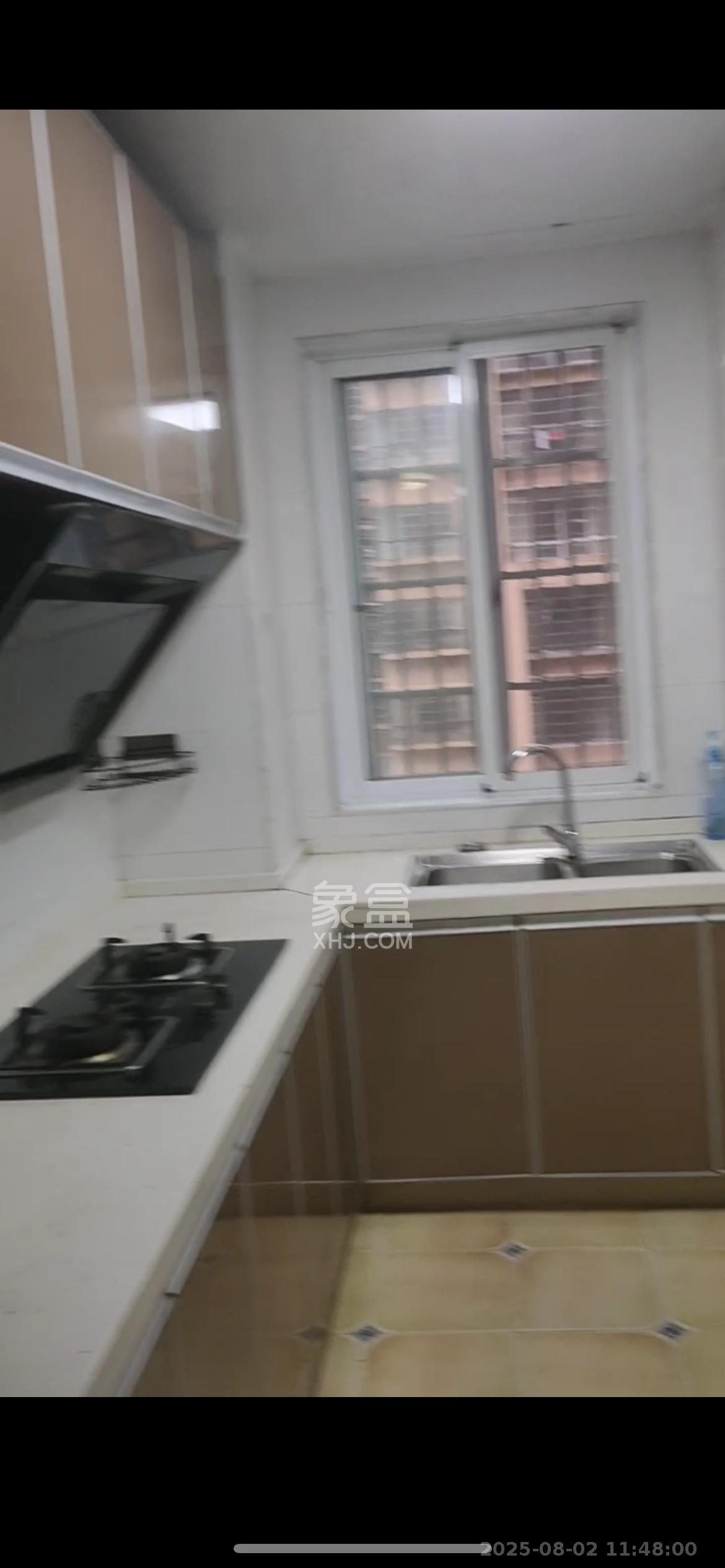 家兴苑  3室2厅1卫    2400.0元/月 家兴苑  3室2厅1卫    2400.0元/月室内图