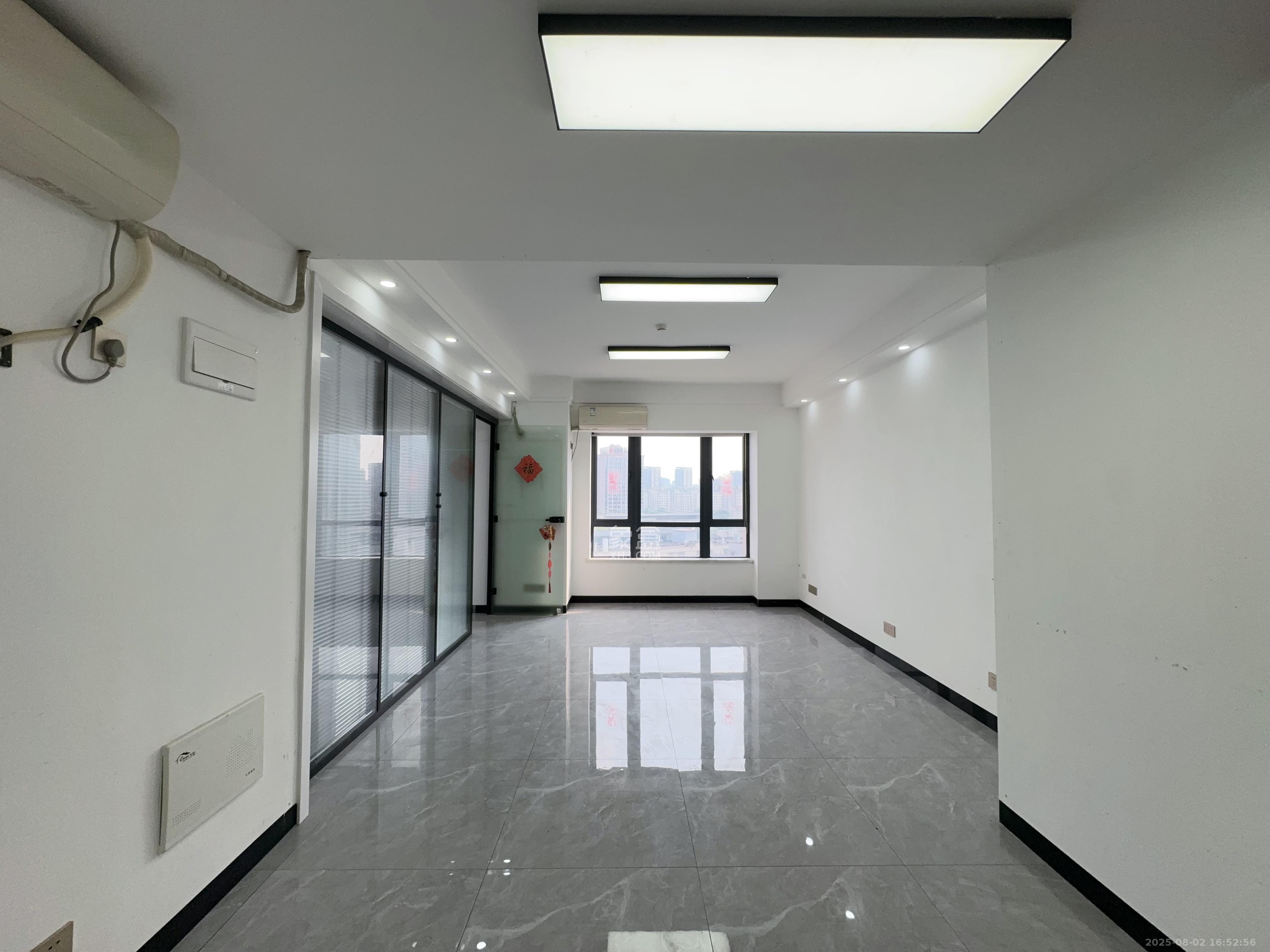 中云公寓  1室1厅1卫    5000.0元/月 中云公寓  1室1厅1卫    5000.0元/月室内图