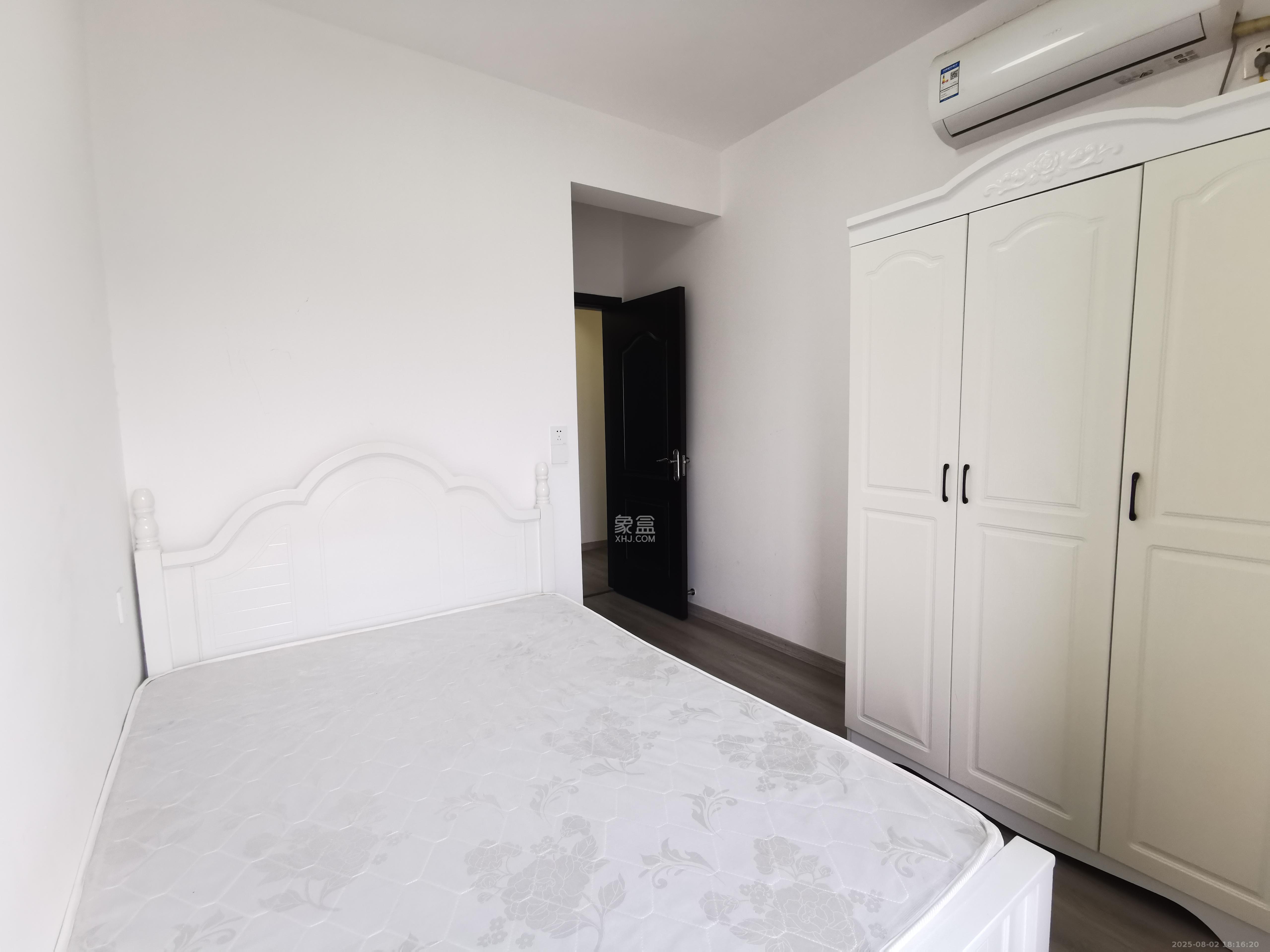 湘熙水郡(观澜海赋家园)  4室2厅2卫    3400.0元/月 湘熙水郡(观澜海赋家园)  4室2厅2卫    3400.0元/月室内图