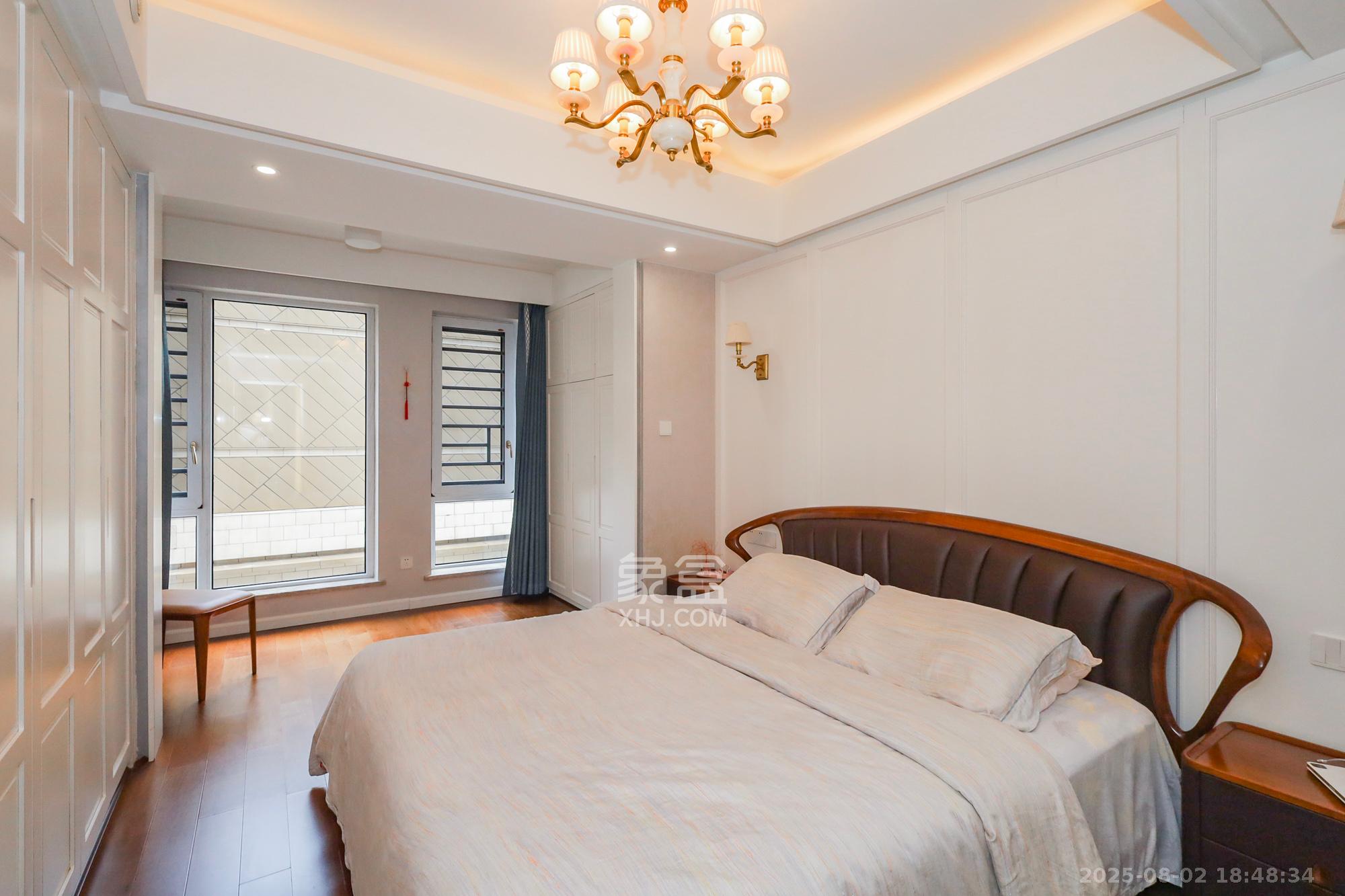 八方小区C区  3室2厅2卫    488.0万卧室