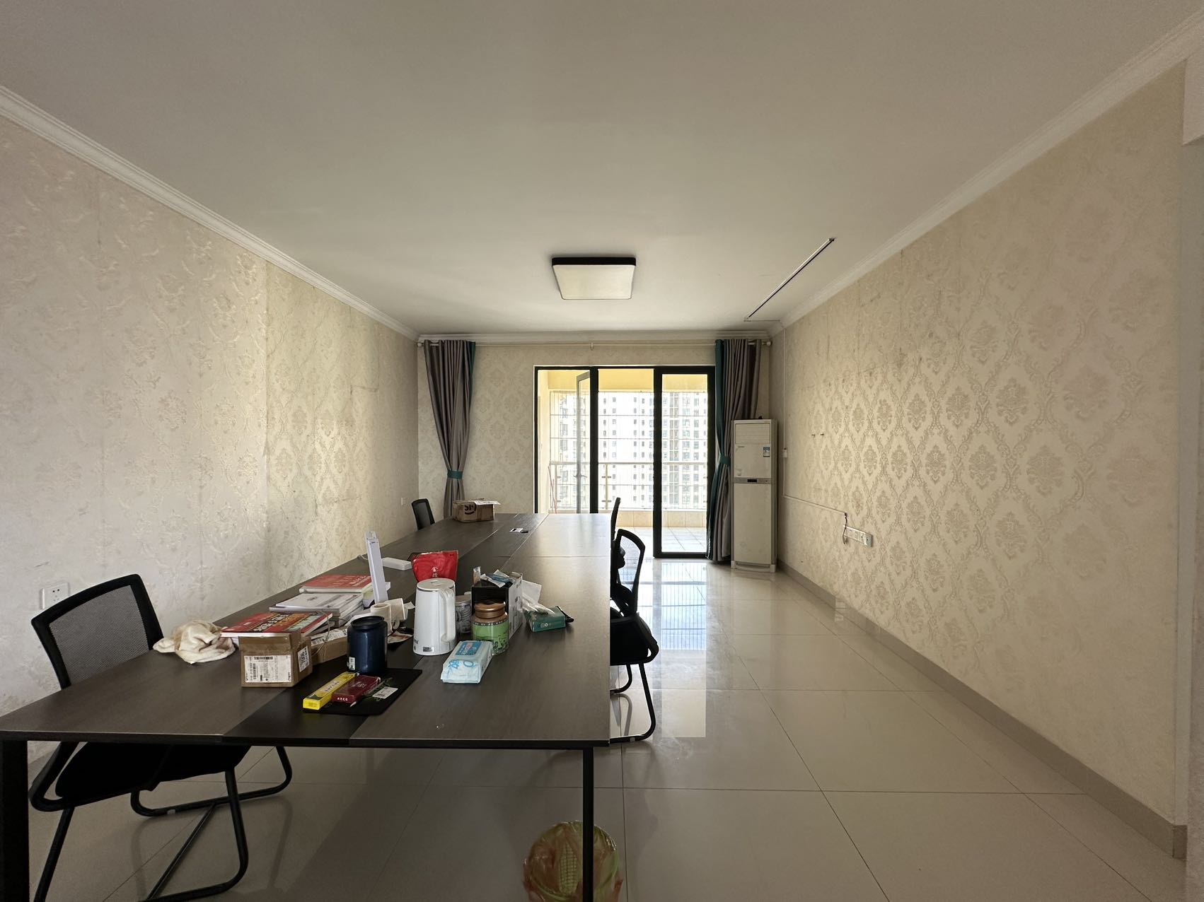 海阔天空-国瑞城二期(雅仕苑) 3室2厅2卫 4500.0元/月 海阔天空-国瑞城二期(雅仕苑) 3室2厅2卫 4500.0元/月室内图