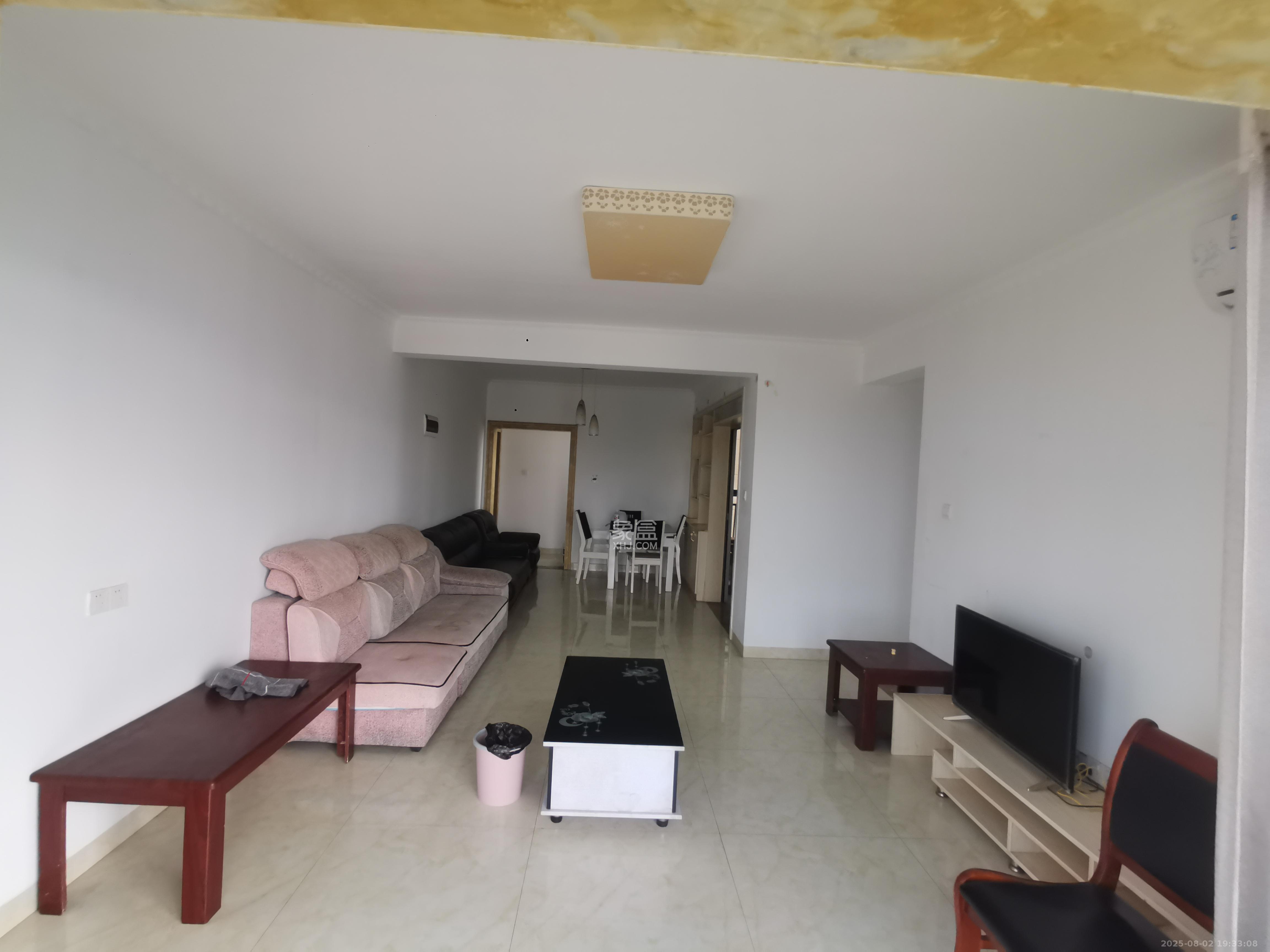 德茂公寓  3室2厅2卫    2600.0元/月 德茂公寓  3室2厅2卫    2600.0元/月