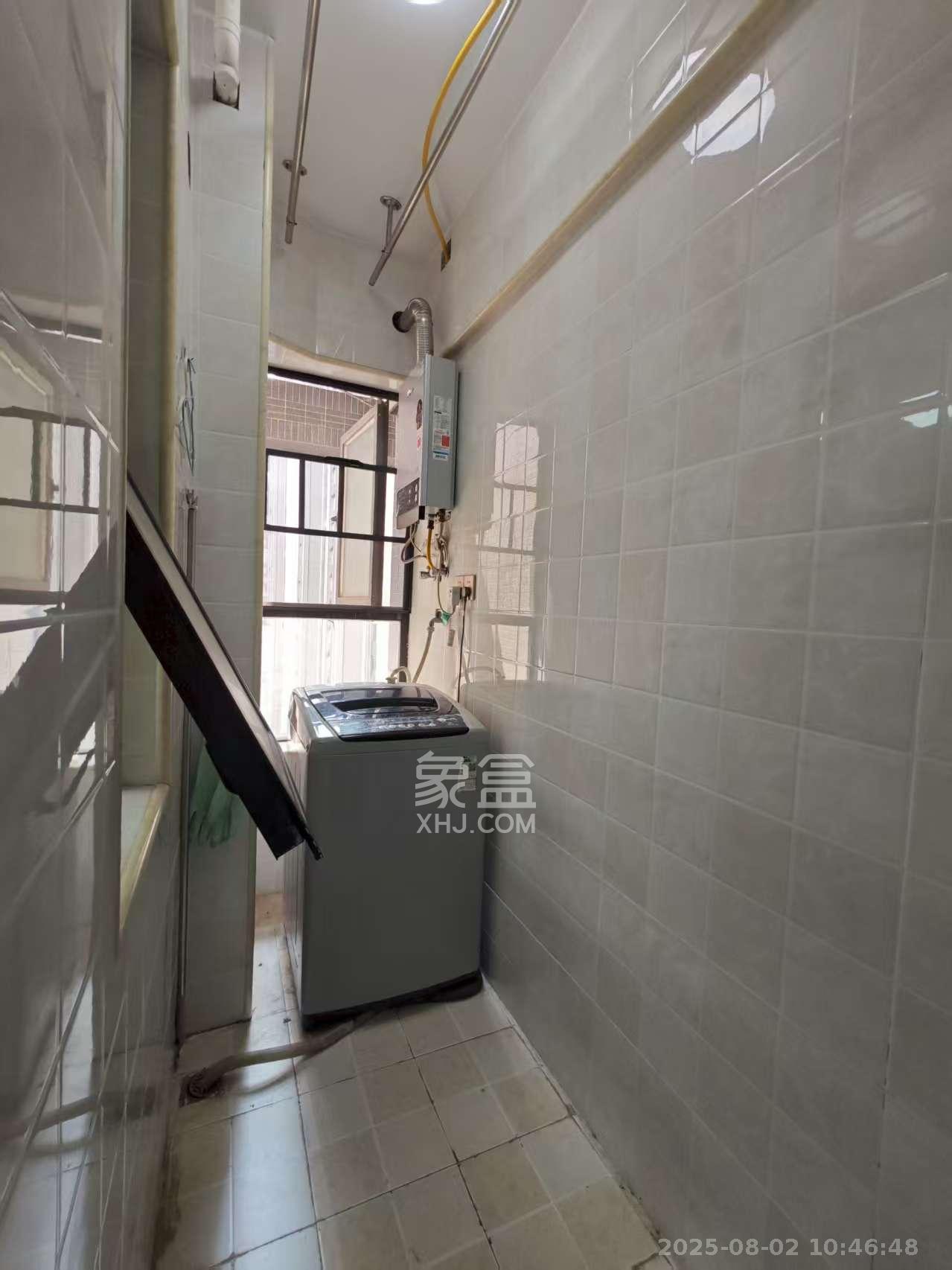 天鸿天府(天鸿中央大院) 2室1厅1卫 1800.0元/月 天鸿天府(天鸿中央大院) 2室1厅1卫 1800.0元/月室内图