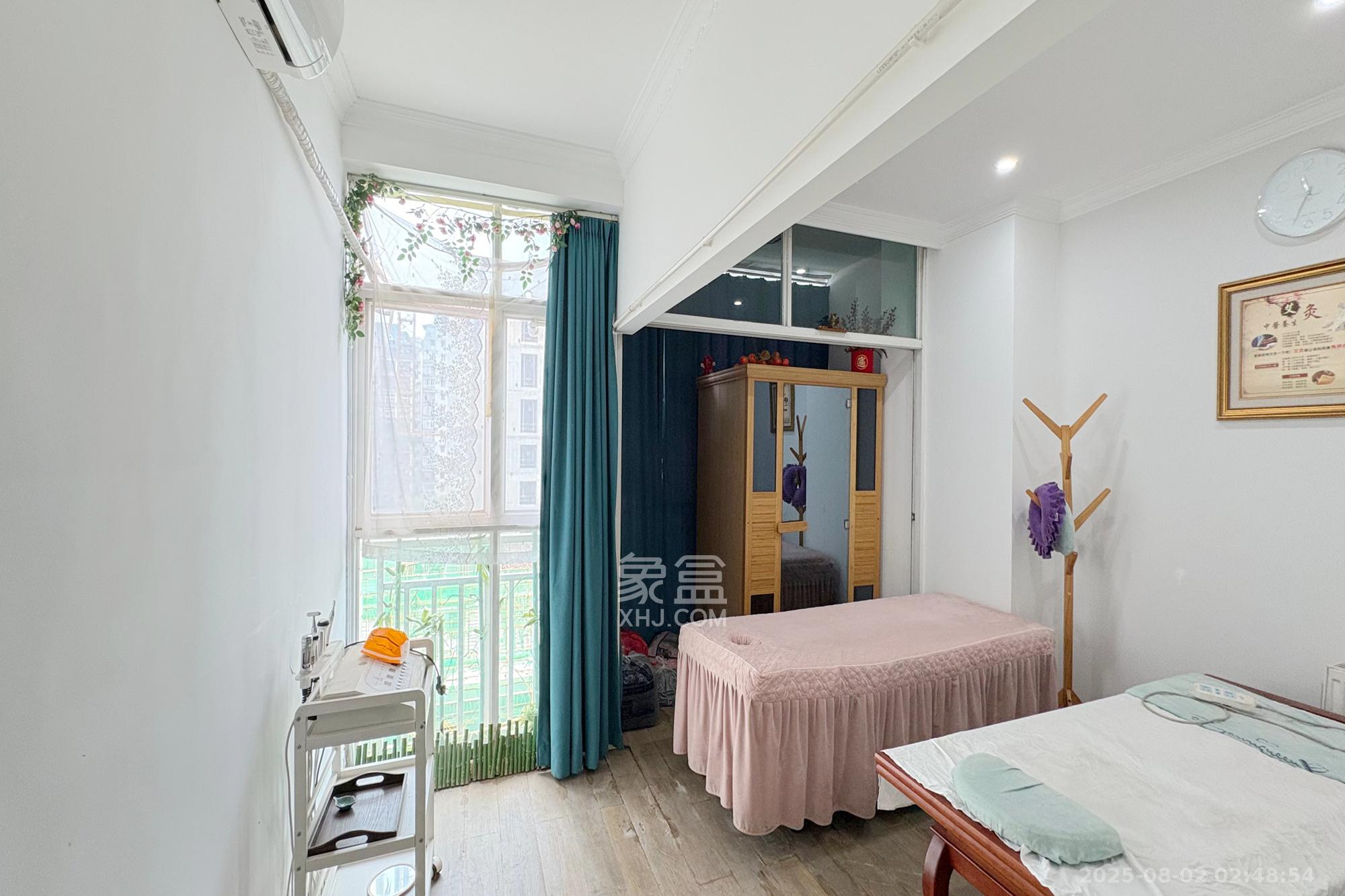 朝阳银座  1室1厅1卫    63.0万其他