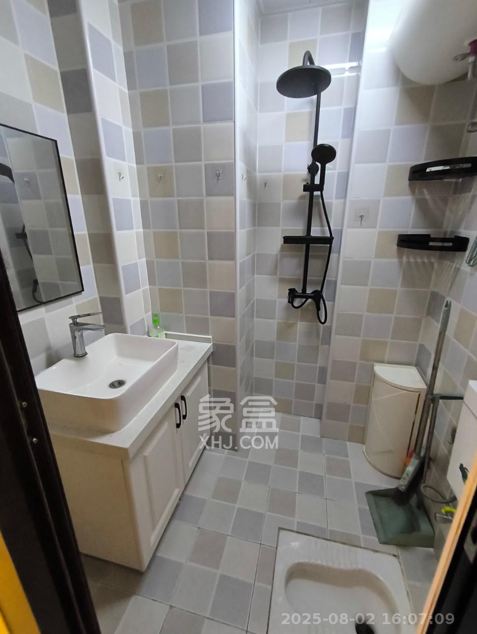 洋湖时代 1室1厅1卫 1100.0元/月 洋湖时代 1室1厅1卫 1100.0元/月室内图