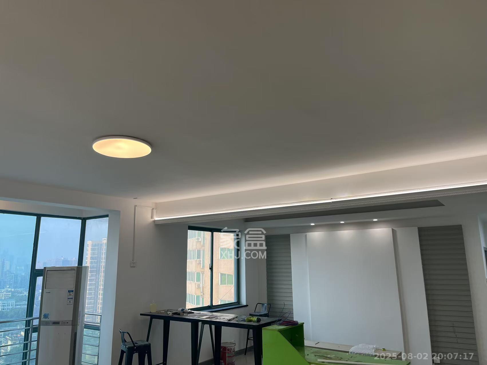 三重大厦（三重才园小区)  3室2厅2卫    4000.0元/月室内图