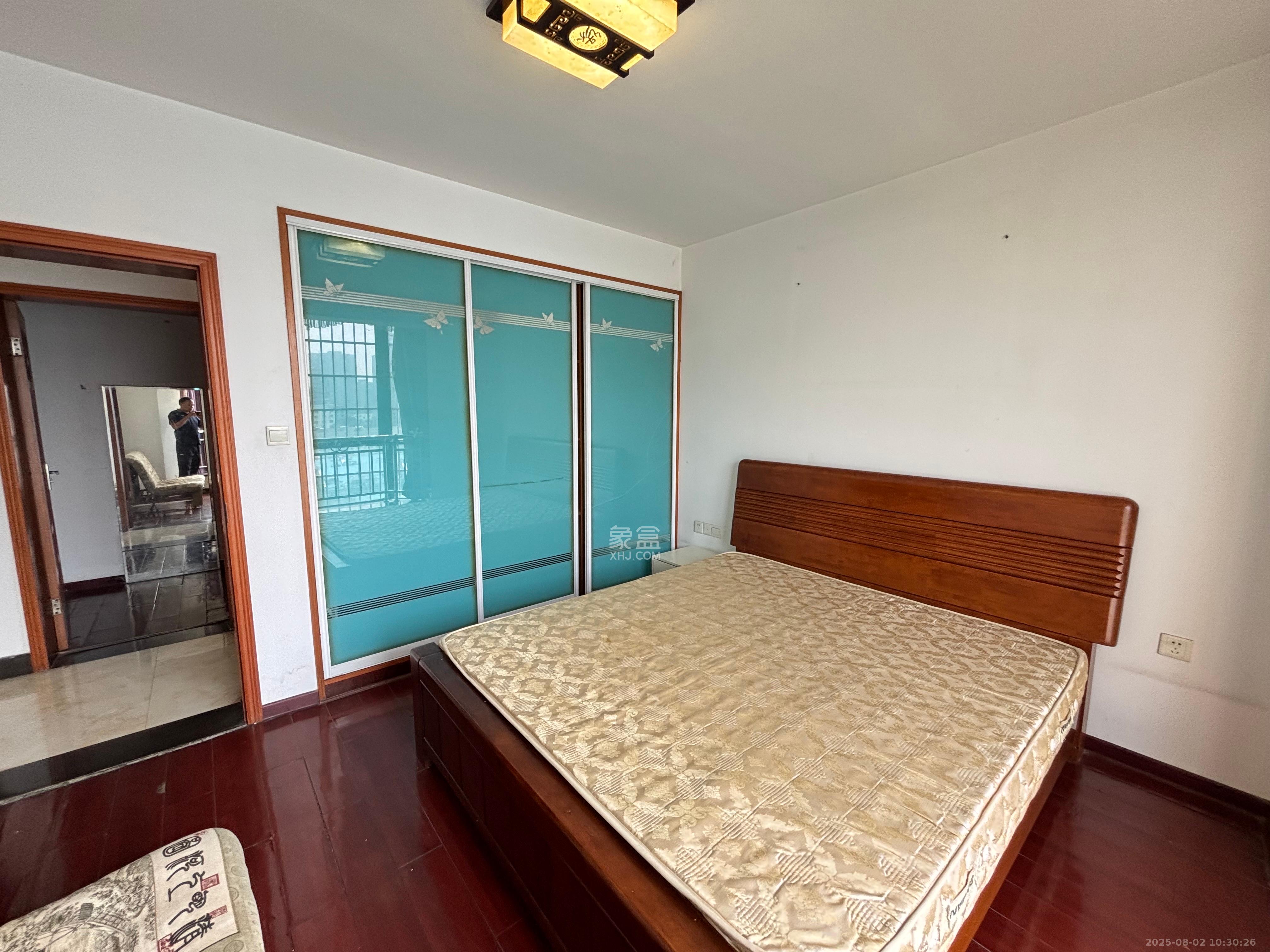 旺坤家园 3室2厅1卫 2000.0元/月 旺坤家园 3室2厅1卫 2000.0元/月室内图