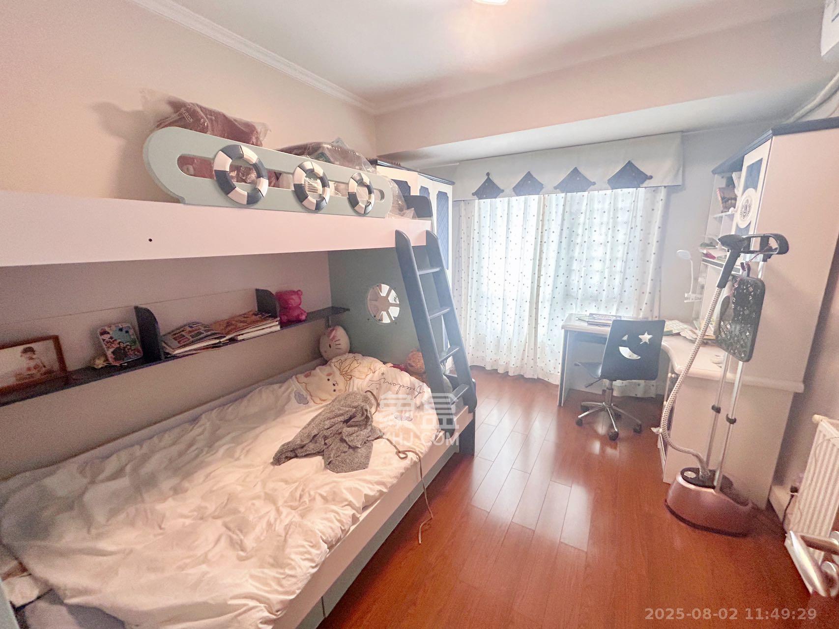 万科金域华府三四期 4室2厅2卫 3200.0元/月 万科金域华府三四期 4室2厅2卫 3200.0元/月室内图