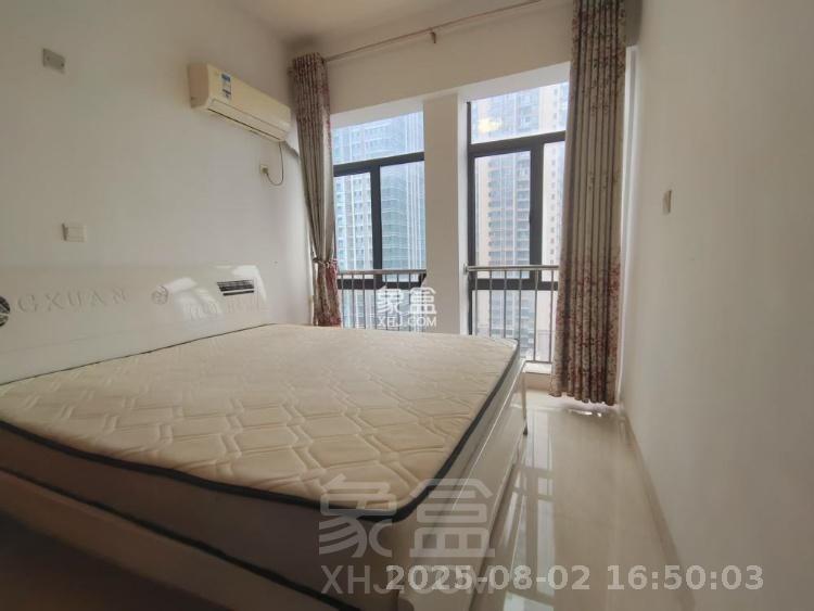 流金岁月-华晨国际 1室1厅1卫 1300.00元/月 流金岁月-华晨国际 1室1厅1卫 1300.00元/月室内图