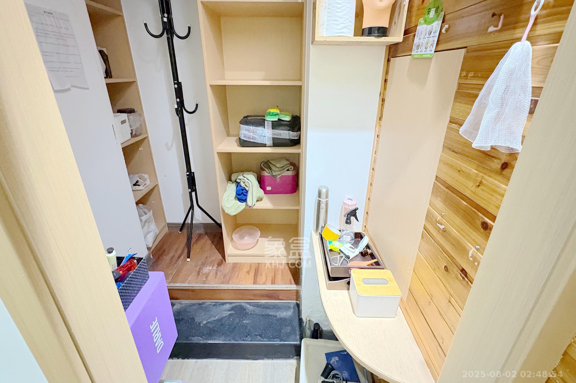 朝阳银座  1室1厅1卫    63.0万其他