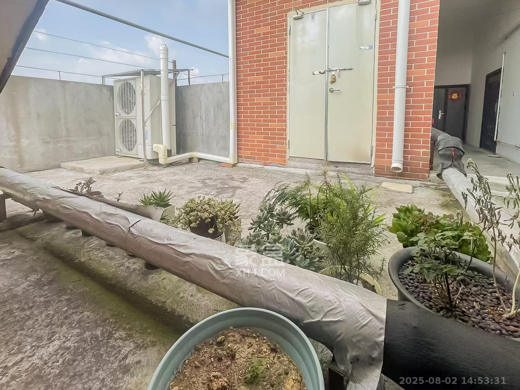 沃家苑 5室2厅2卫 92.8万 沃家苑 5室2厅2卫 92.8万其他