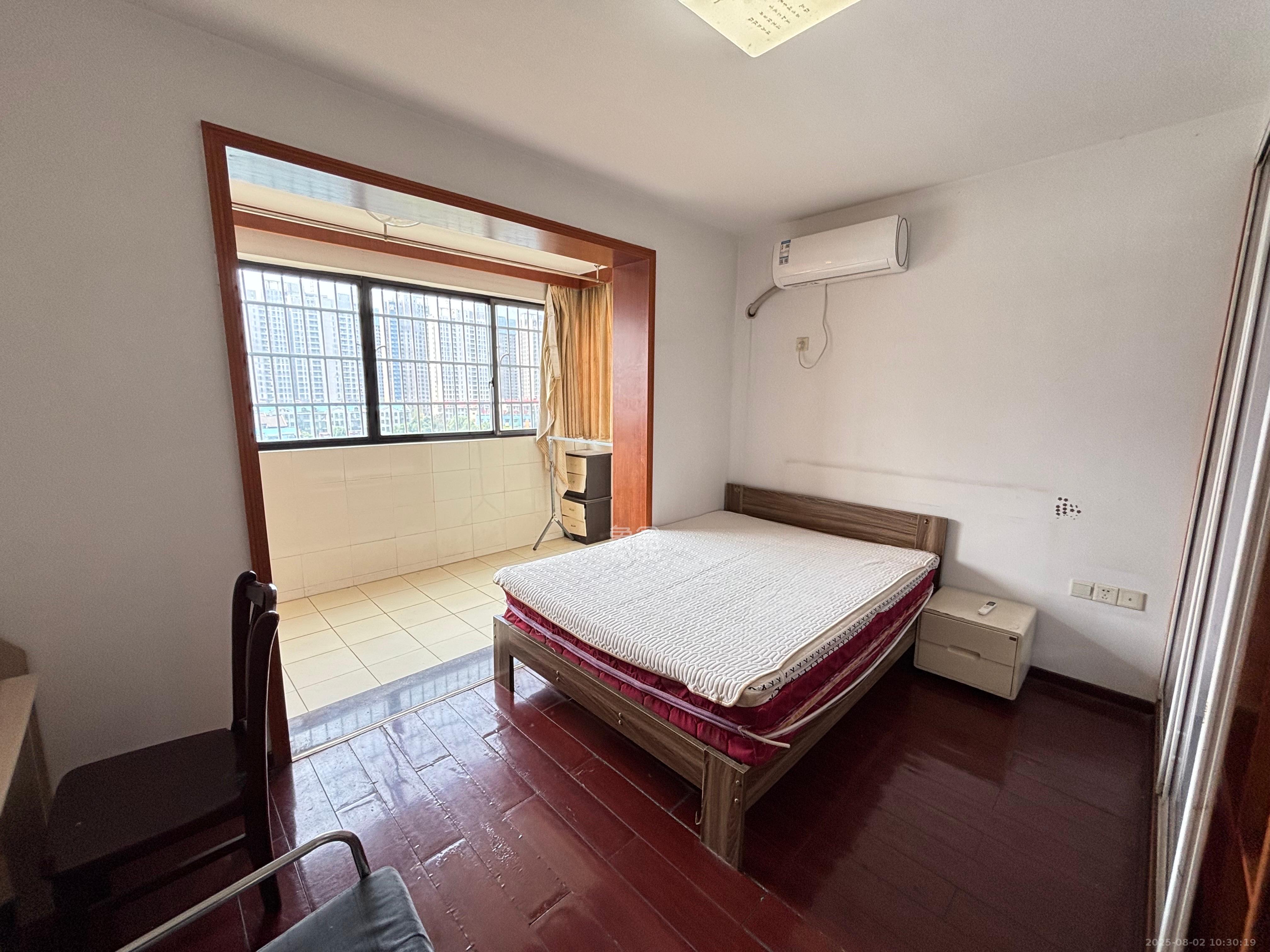 旺坤家园 3室2厅1卫 2000.0元/月 旺坤家园 3室2厅1卫 2000.0元/月室内图