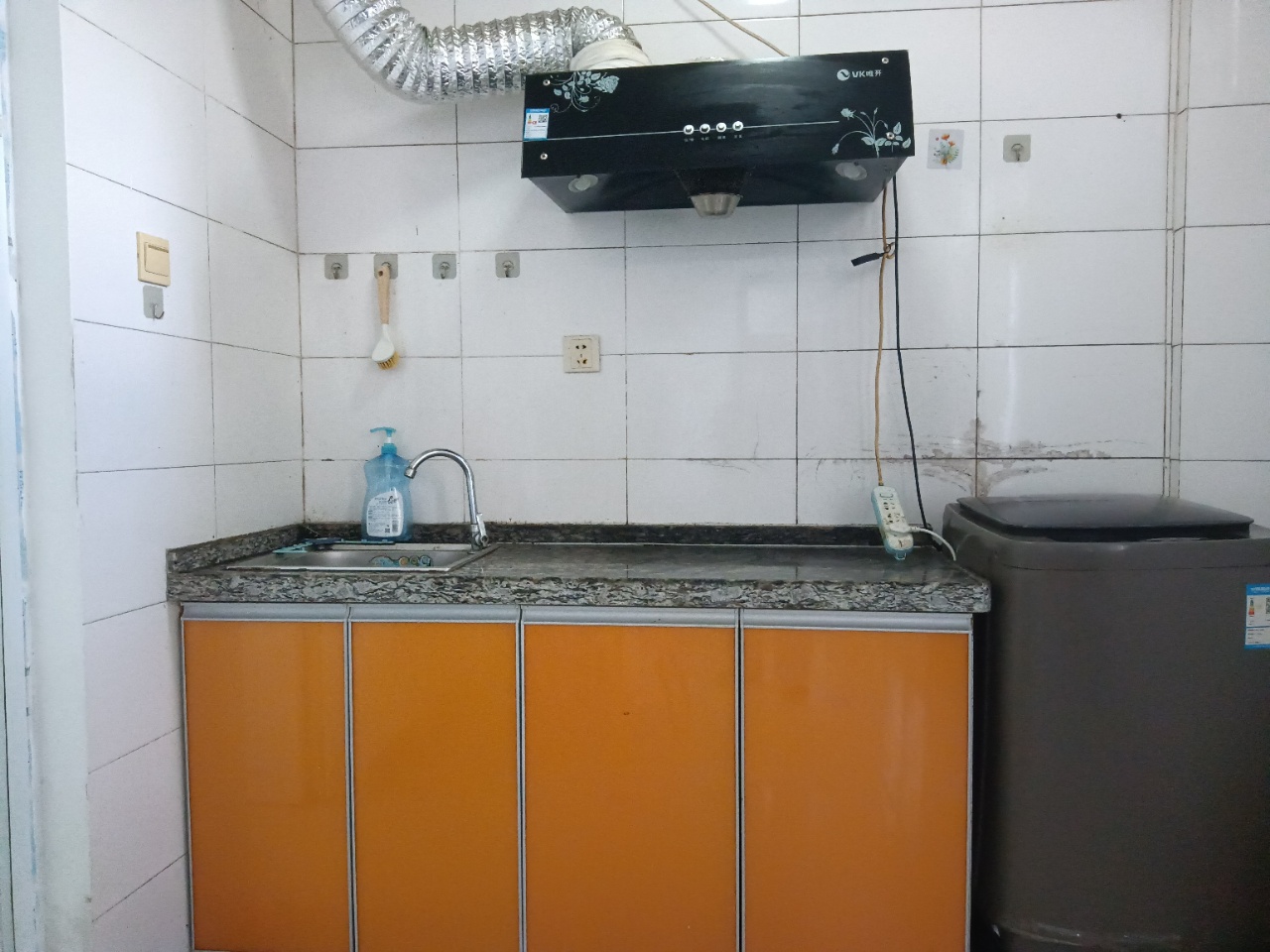 海星公寓 1室0厅1卫 1300.0元/月 海星公寓 1室0厅1卫 1300.0元/月室内图