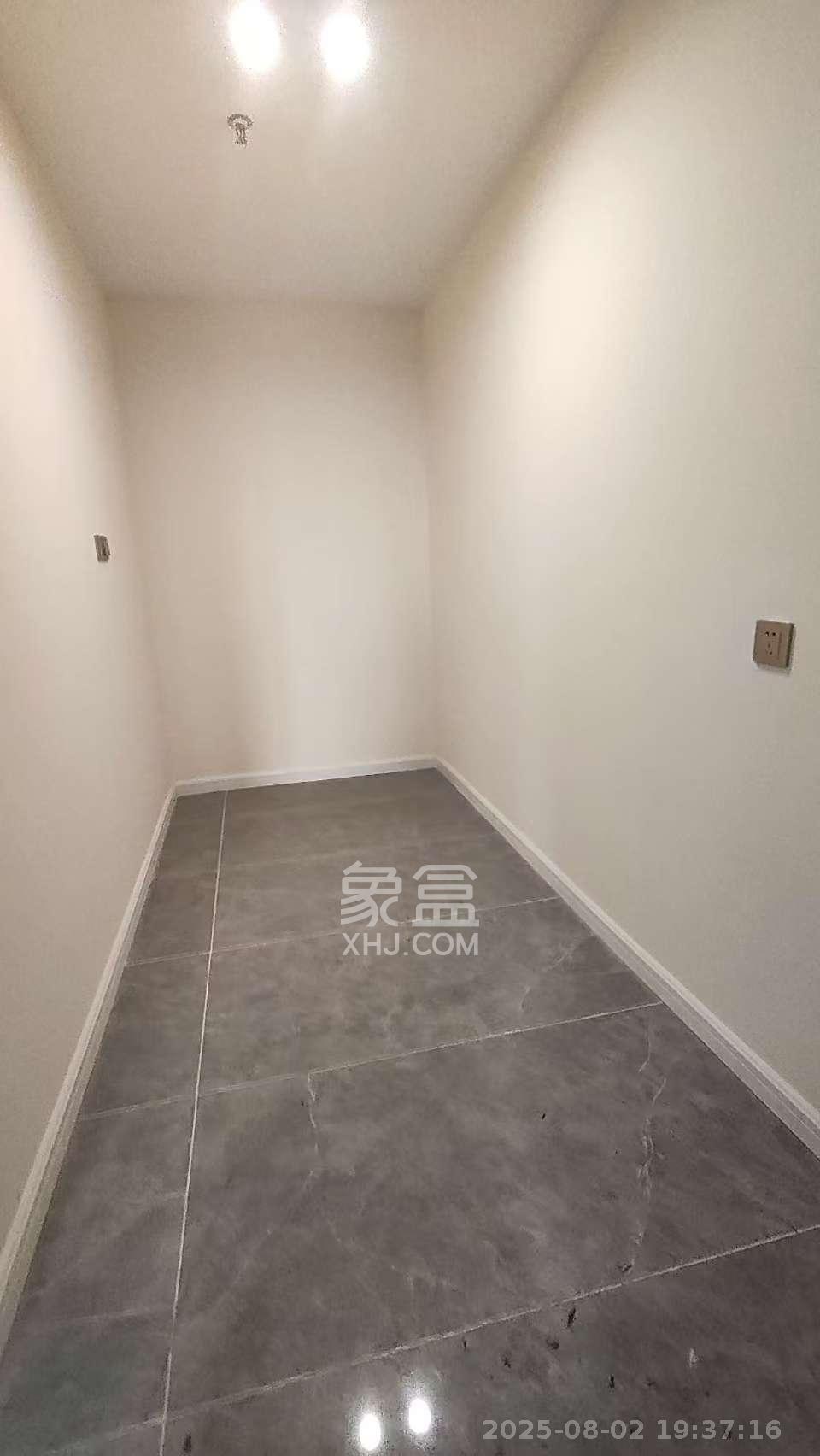 湘一书香里 2室1厅1卫 2000.0元/月 湘一书香里 2室1厅1卫 2000.0元/月室内图