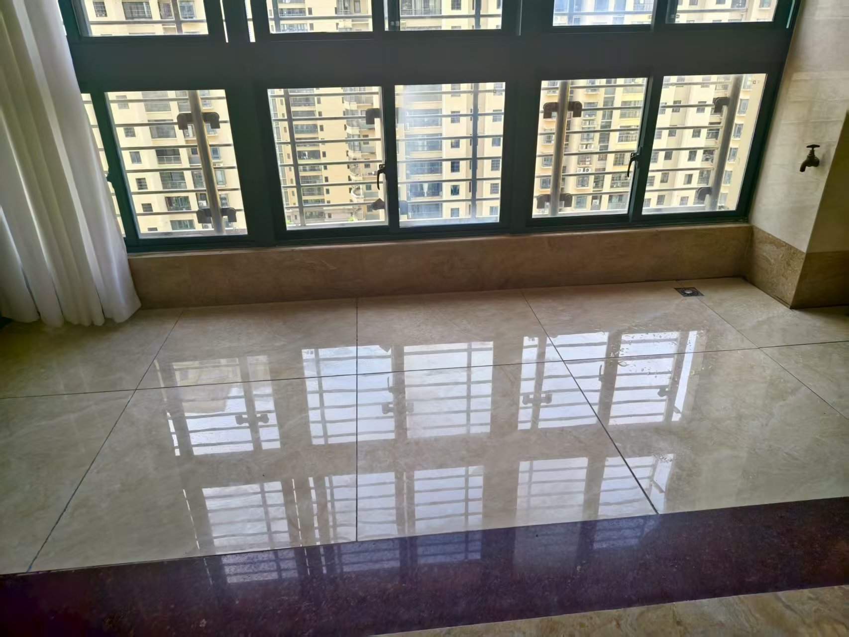 海阔天空-国瑞城二期(雅仕苑) 1室2厅1卫 4500.0元/月 海阔天空-国瑞城二期(雅仕苑) 1室2厅1卫 4500.0元/月室内图