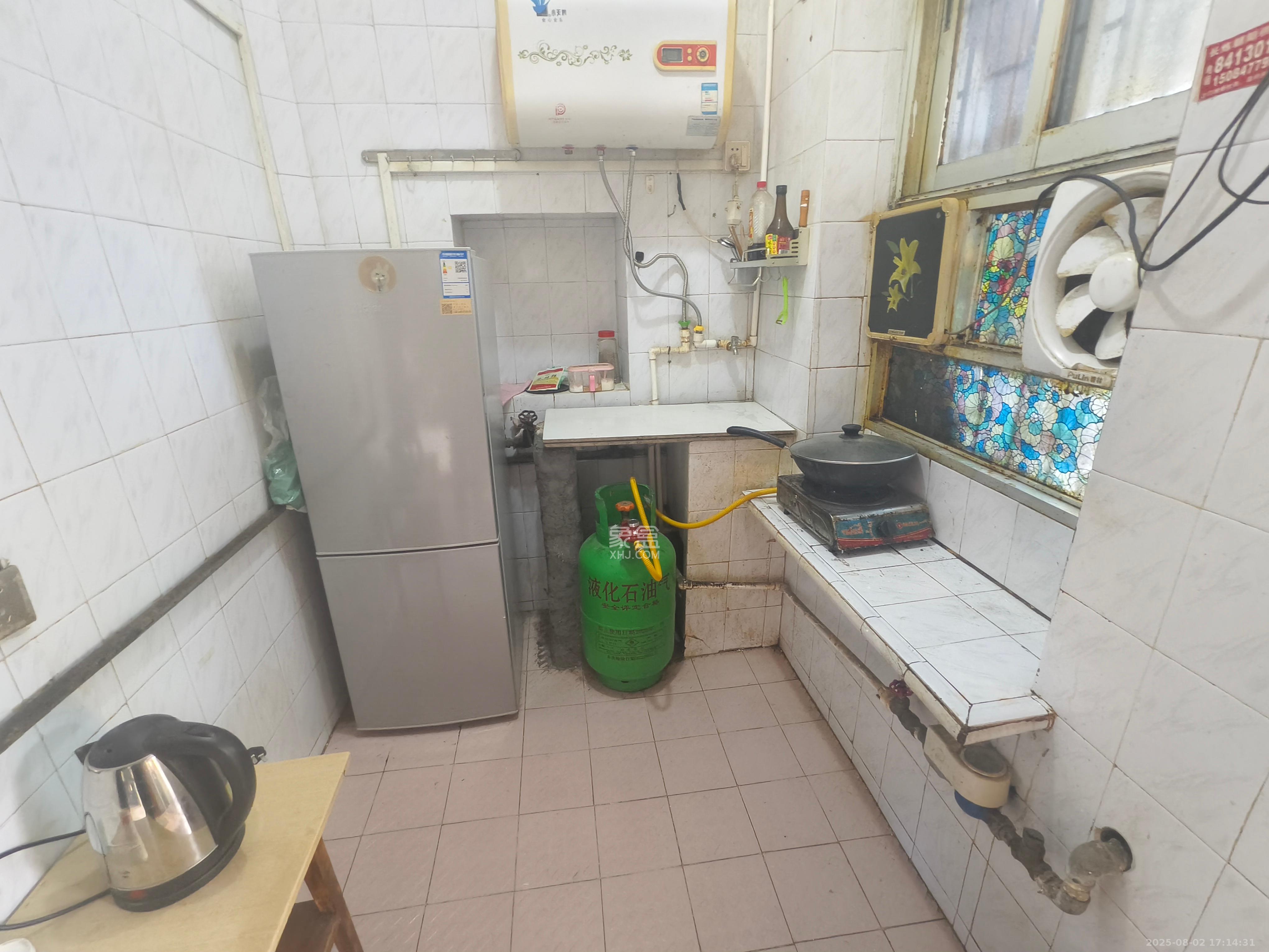 朝阳一、二村 2室1厅1卫 1200.0元/月 朝阳一、二村 2室1厅1卫 1200.0元/月室内图