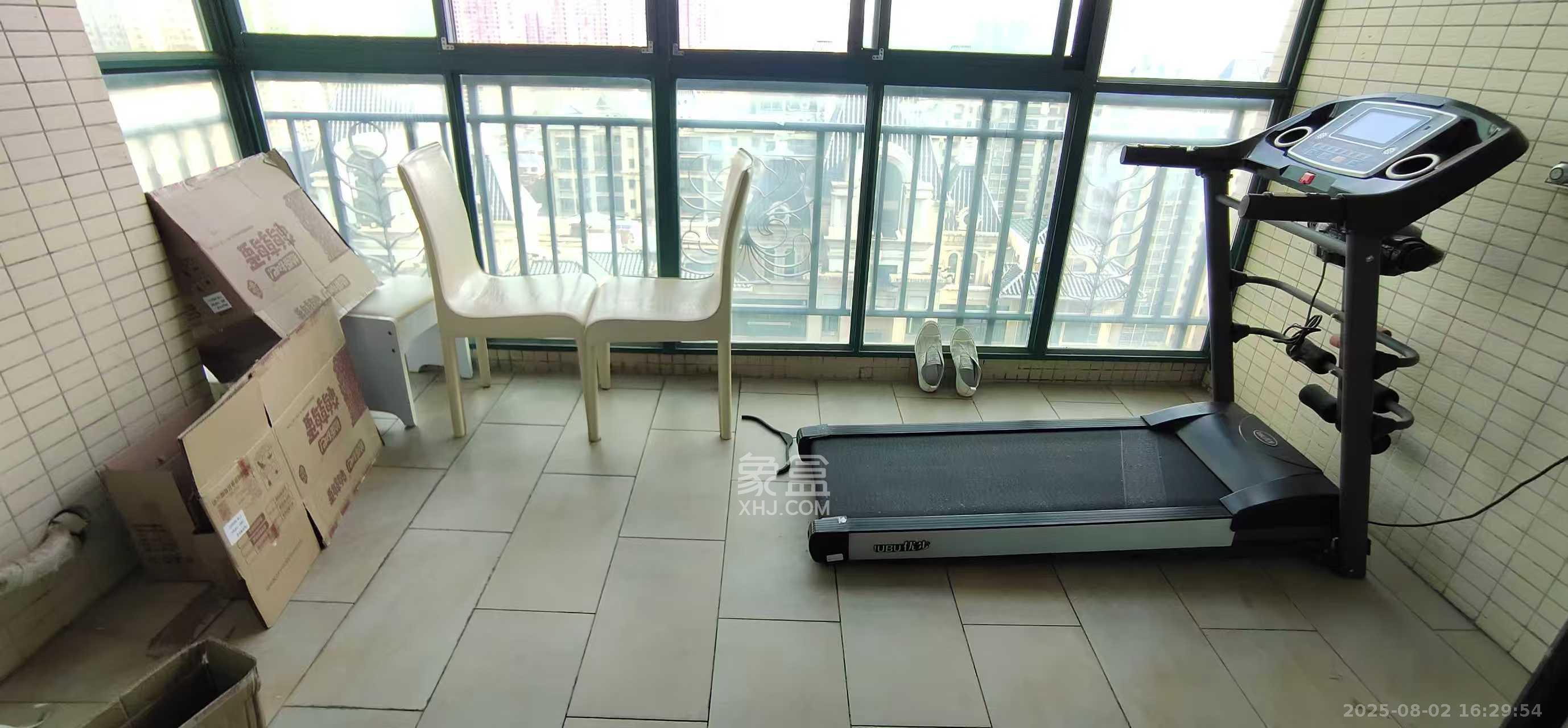 恒大华府  2室2厅1卫   2100.00元/月室内图