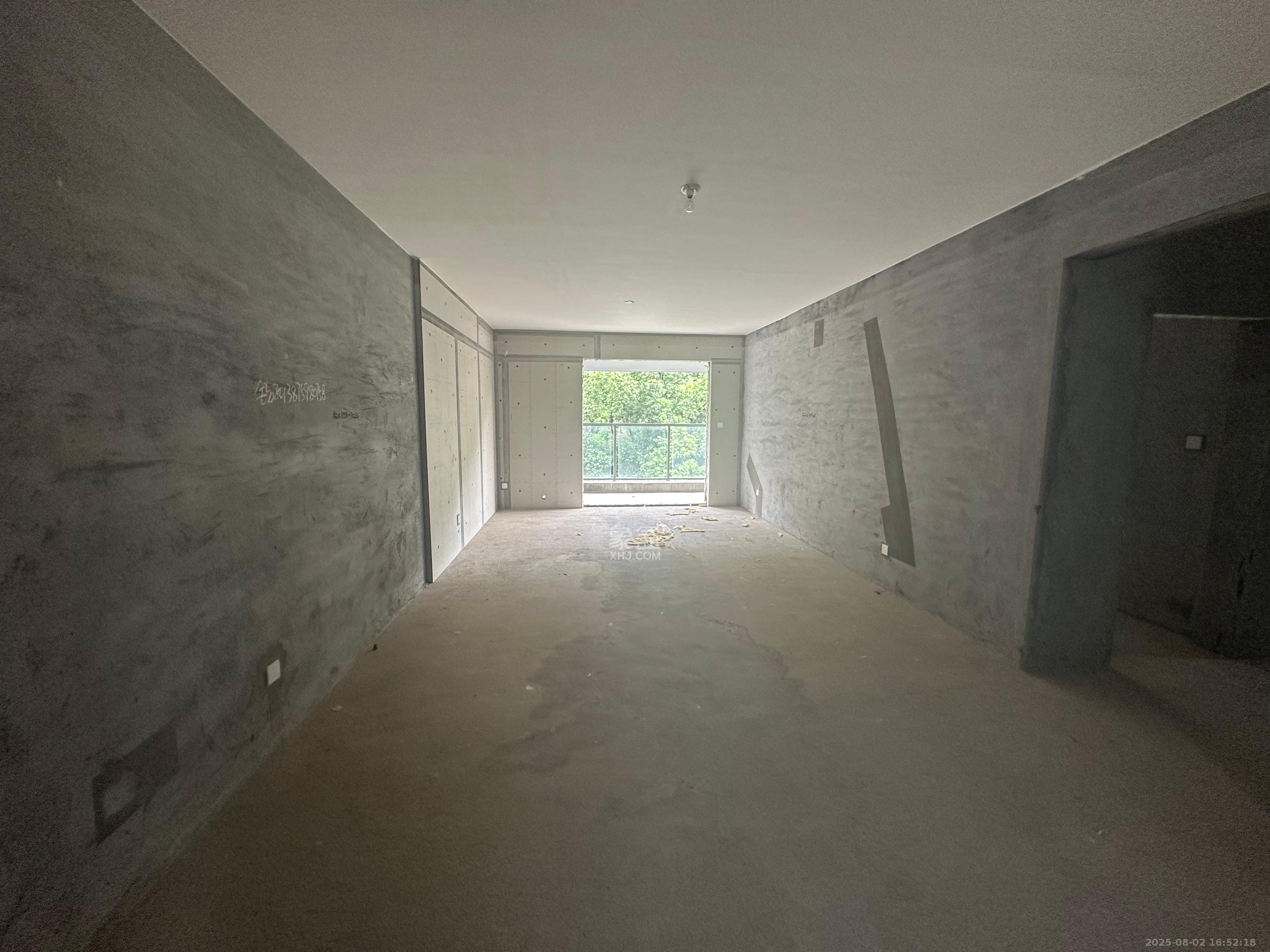 湖湘时代名邸公园壹号  4室2厅1卫    1500.0元/月 湖湘时代名邸公园壹号  4室2厅1卫    1500.0元/月