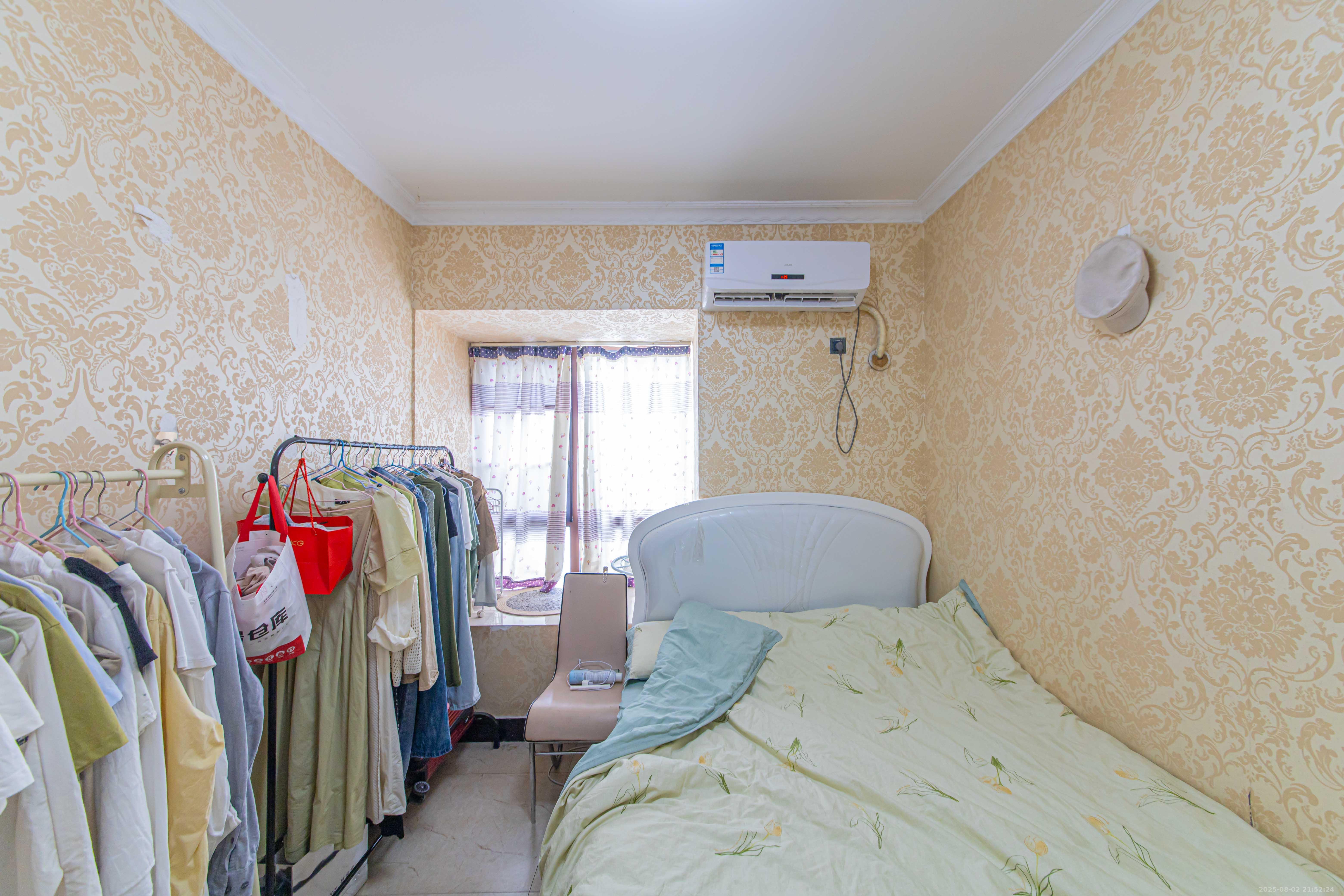 金房奥斯卡  2室2厅1卫    60.0万卧室