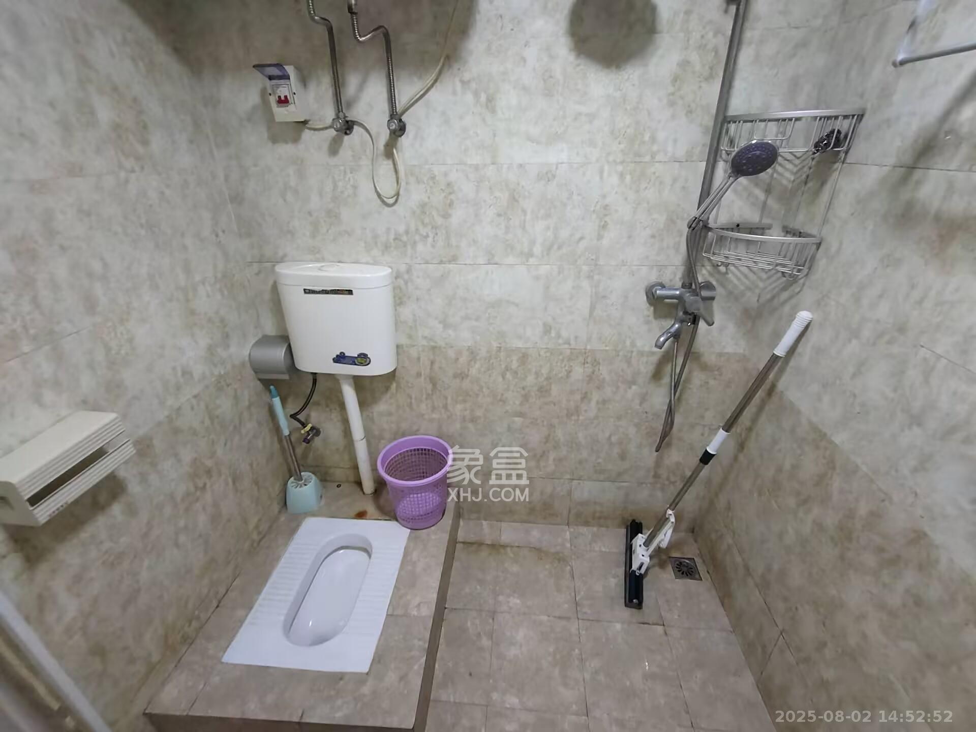 钰龙天下二期（钰龙佳园）  1室1厅1卫   1400.00元/月室内图