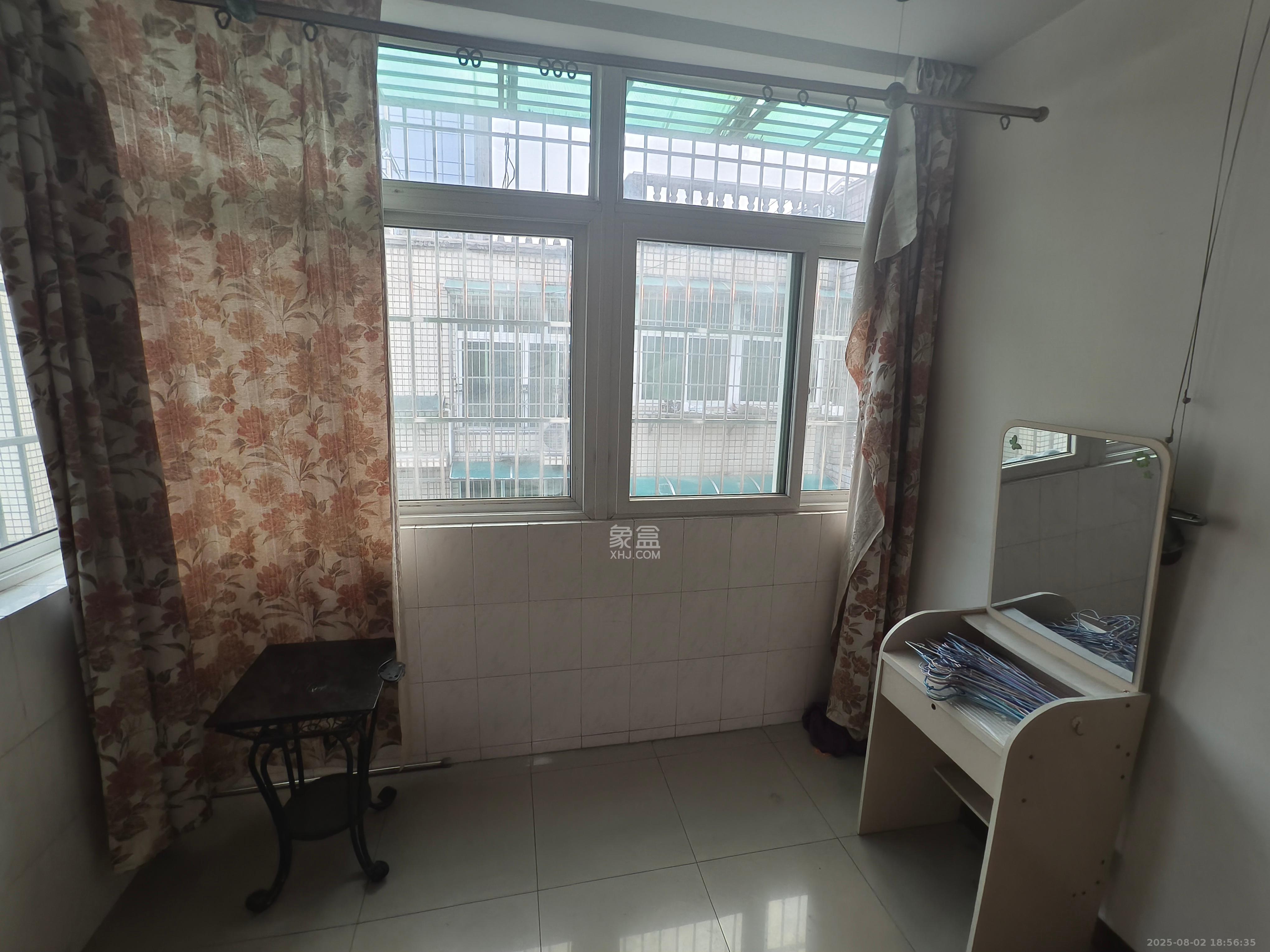 白马庙巷37号院（白沙路民政局商住楼）  3室2厅2卫   3200.00元/月室内图