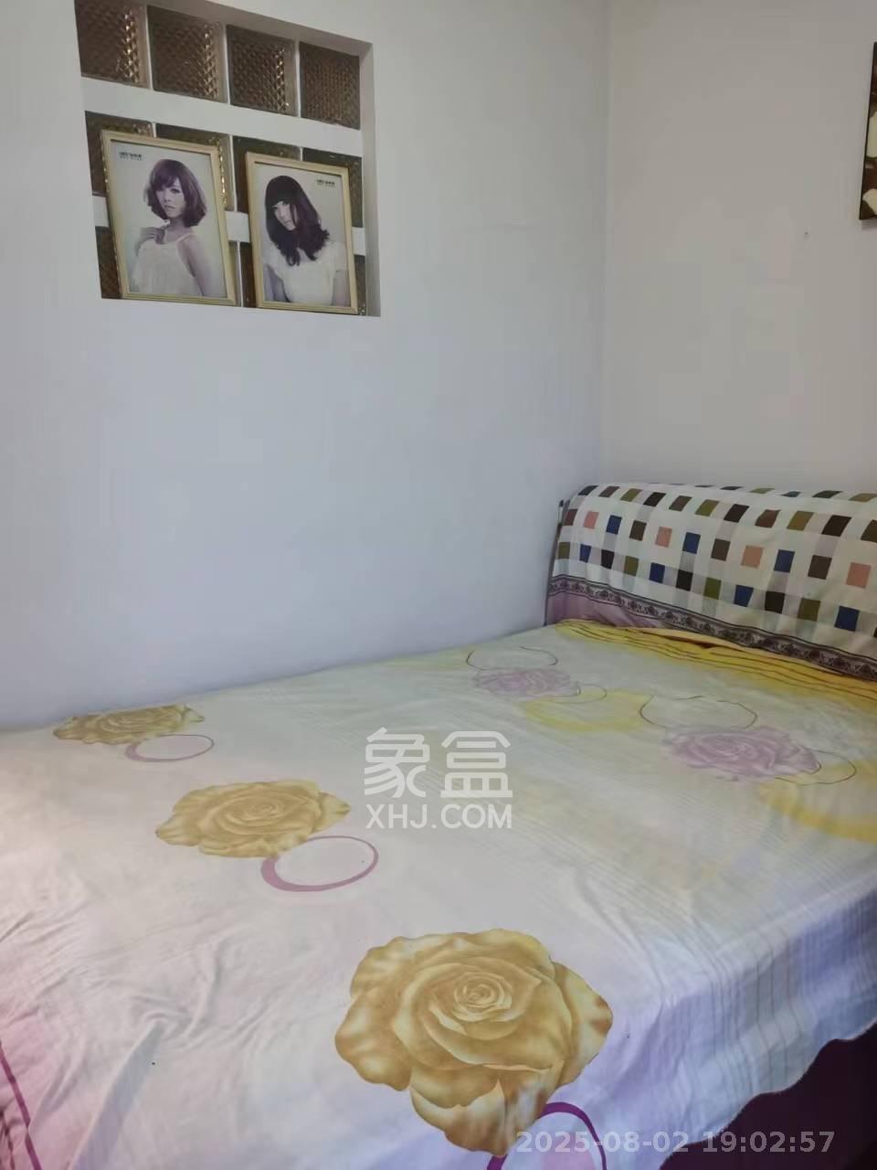 瑞都华庭(华庭美苑) 3室2厅1卫 2600.0元/月 瑞都华庭(华庭美苑) 3室2厅1卫 2600.0元/月室内图