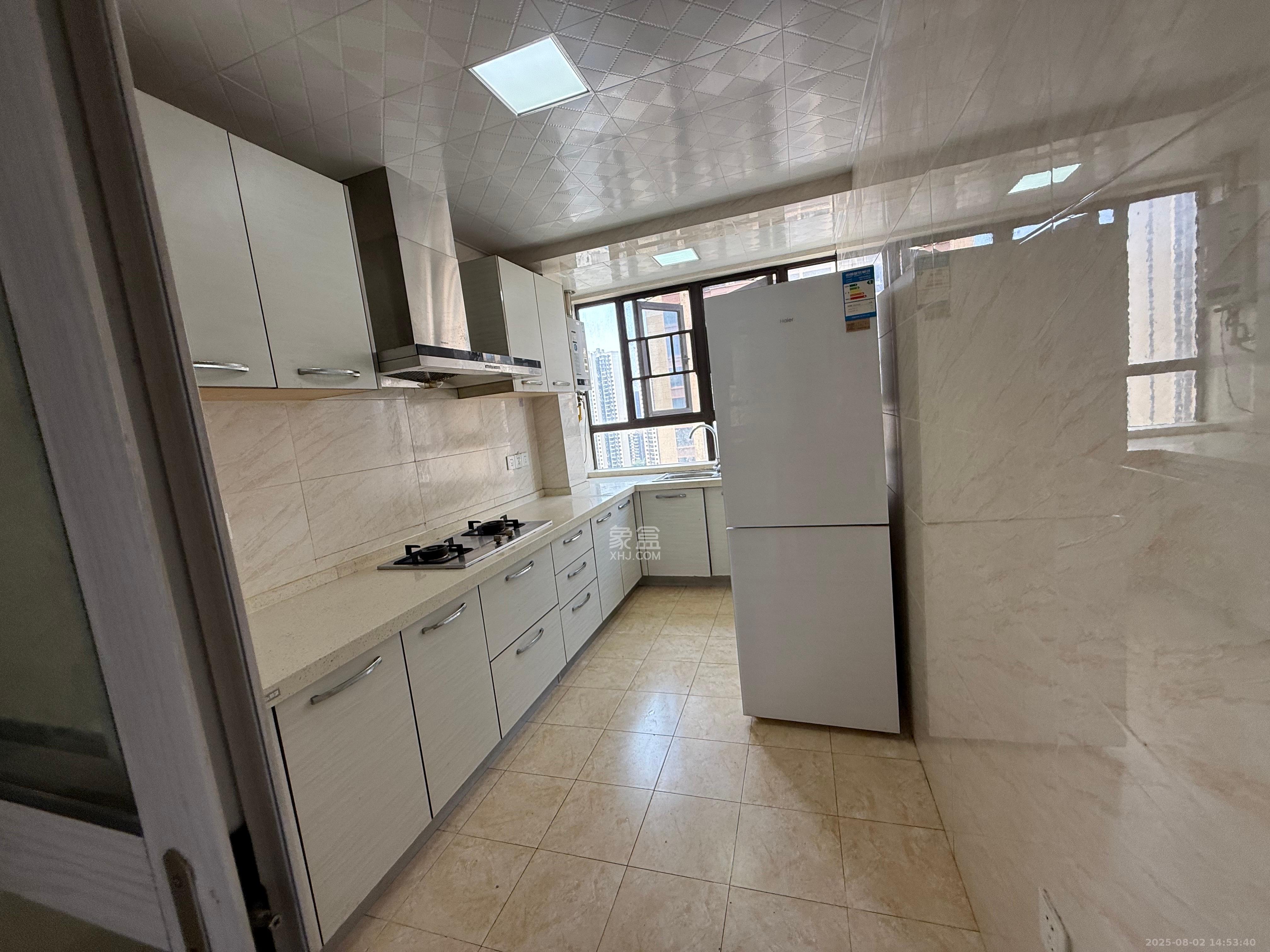 龙湖湘风原著(龙湖湘风星城)  4室2厅2卫    2000.0元/月 龙湖湘风原著(龙湖湘风星城)  4室2厅2卫    2000.0元/月室内图