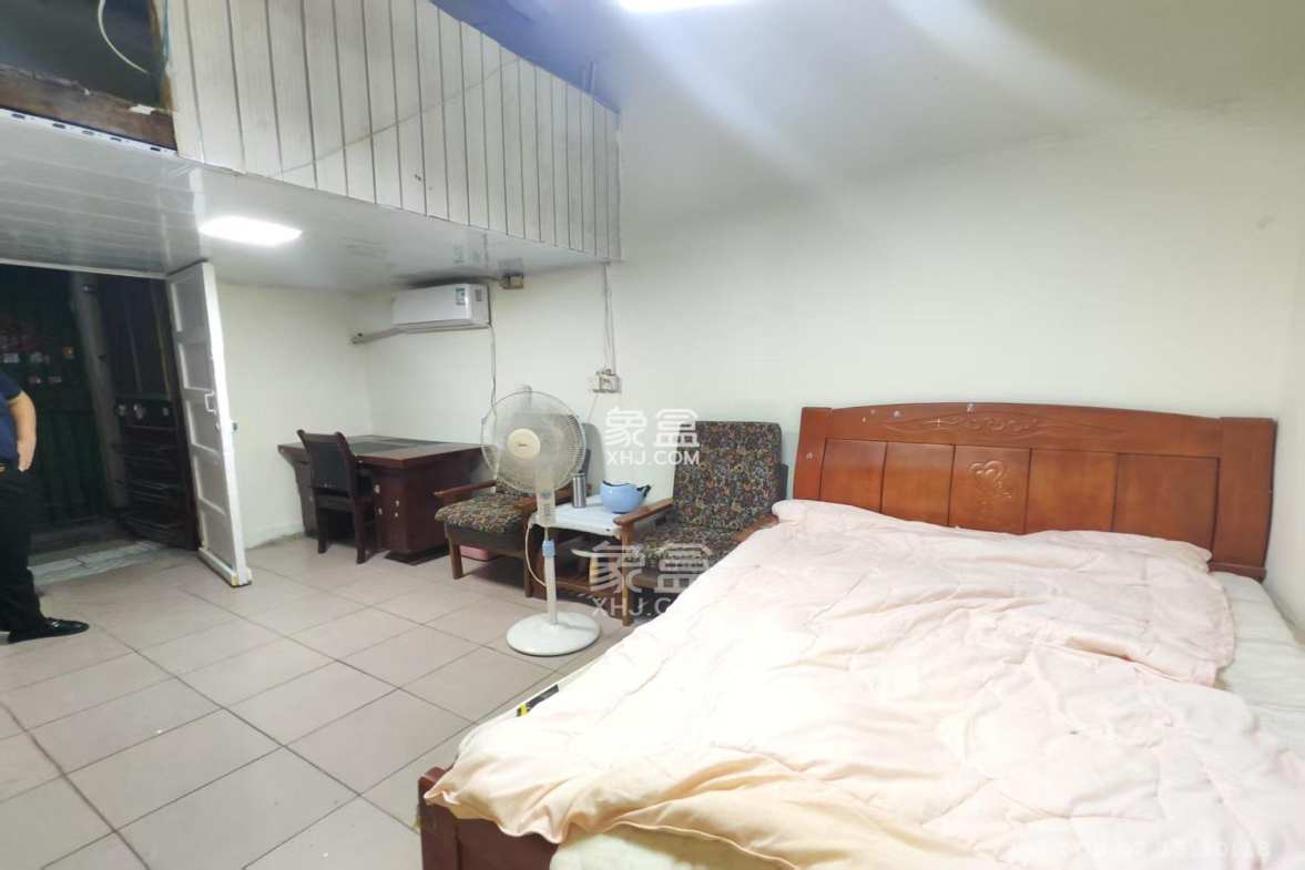 曙光小区 1室1厅1卫 900.0元/月 曙光小区 1室1厅1卫 900.0元/月室内图