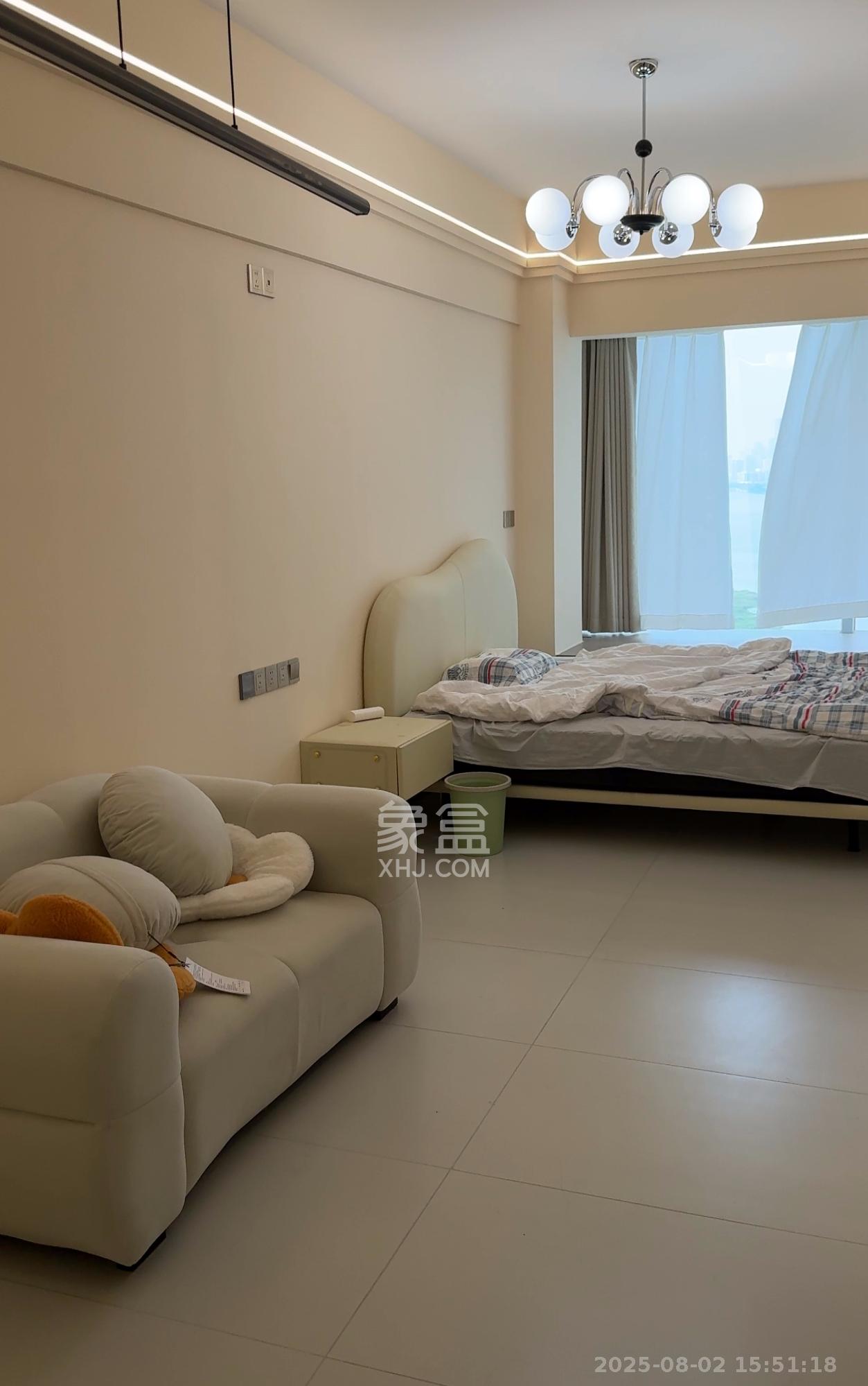 金地商置湘江峯汇 1室1厅1卫 1800.0元/月 金地商置湘江峯汇 1室1厅1卫 1800.0元/月室内图