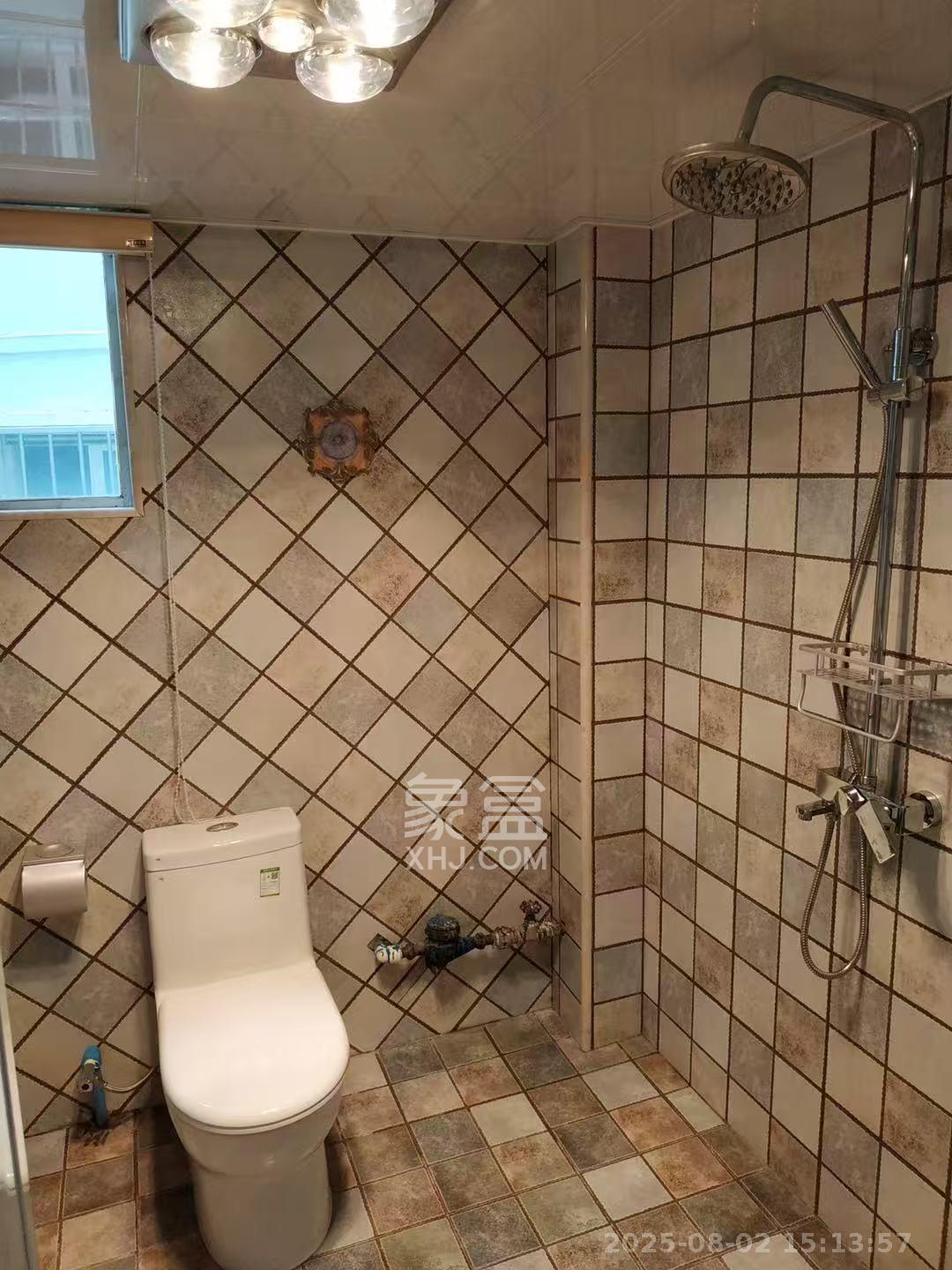 青竹湖畔 5室2厅2卫 4000.0元/月 青竹湖畔 5室2厅2卫 4000.0元/月室内图