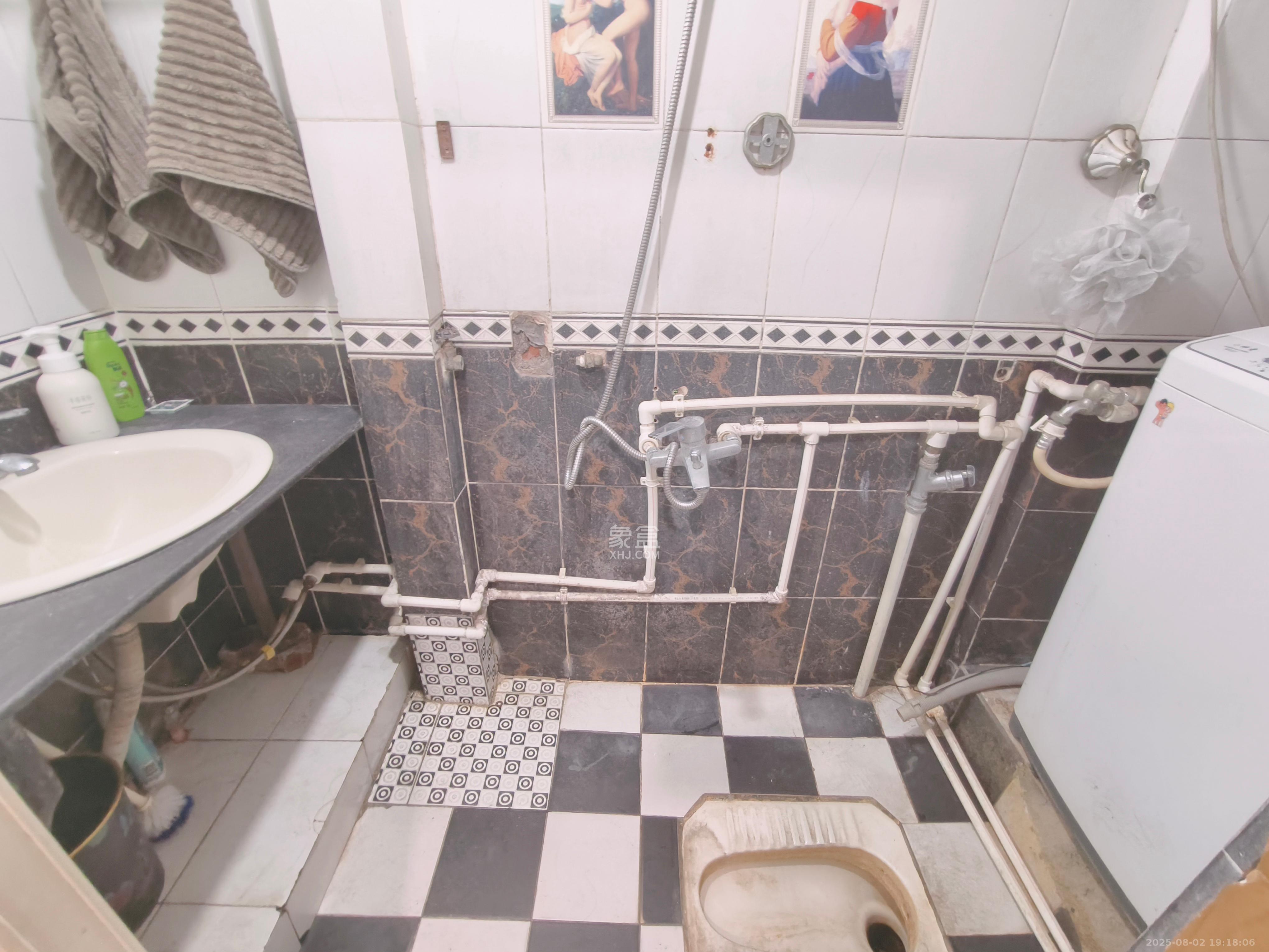 春风小区  1室1厅1卫    1050.0元/月室内图