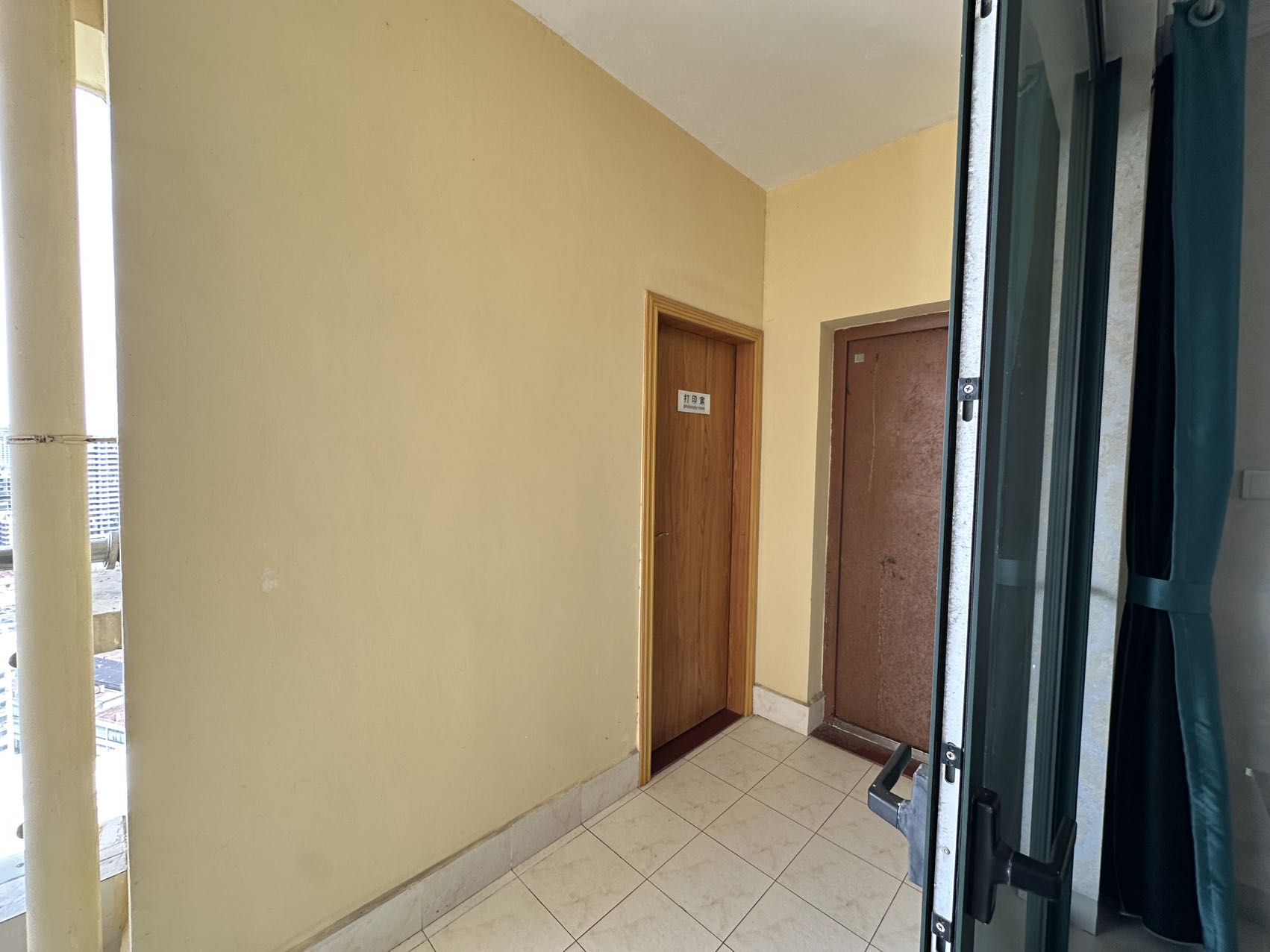 海阔天空-国瑞城二期(雅仕苑) 3室2厅2卫 4500.0元/月 海阔天空-国瑞城二期(雅仕苑) 3室2厅2卫 4500.0元/月室内图