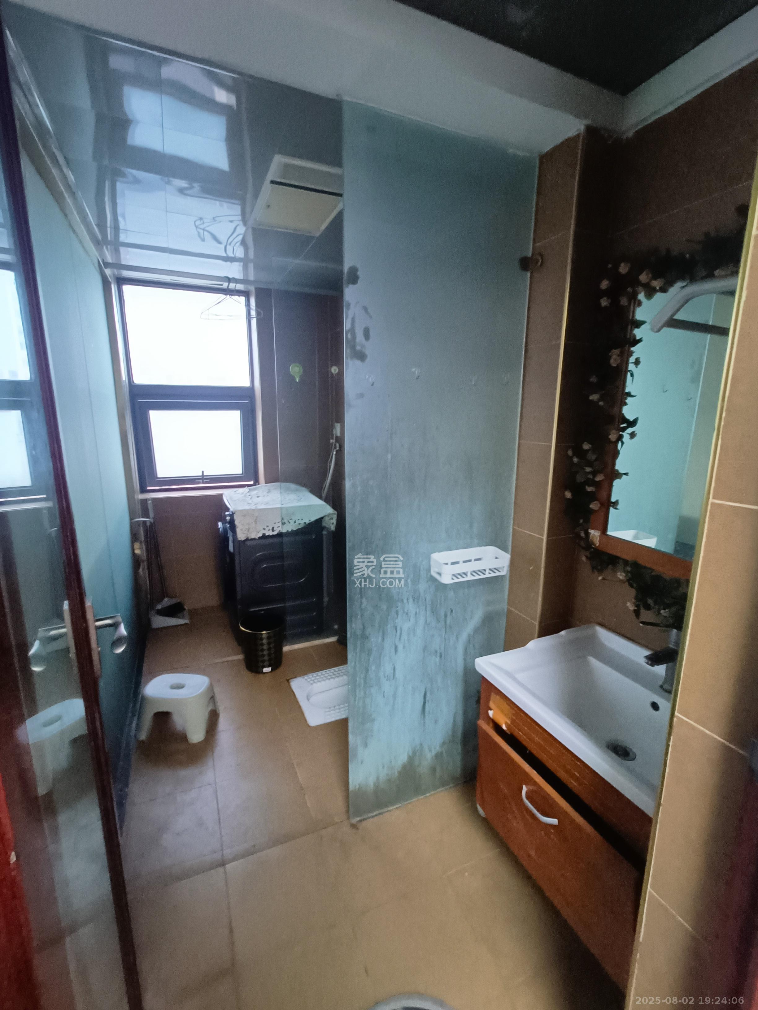 佳天瑞宁花园 2室1厅1卫 1900.0元/月 佳天瑞宁花园 2室1厅1卫 1900.0元/月室内图