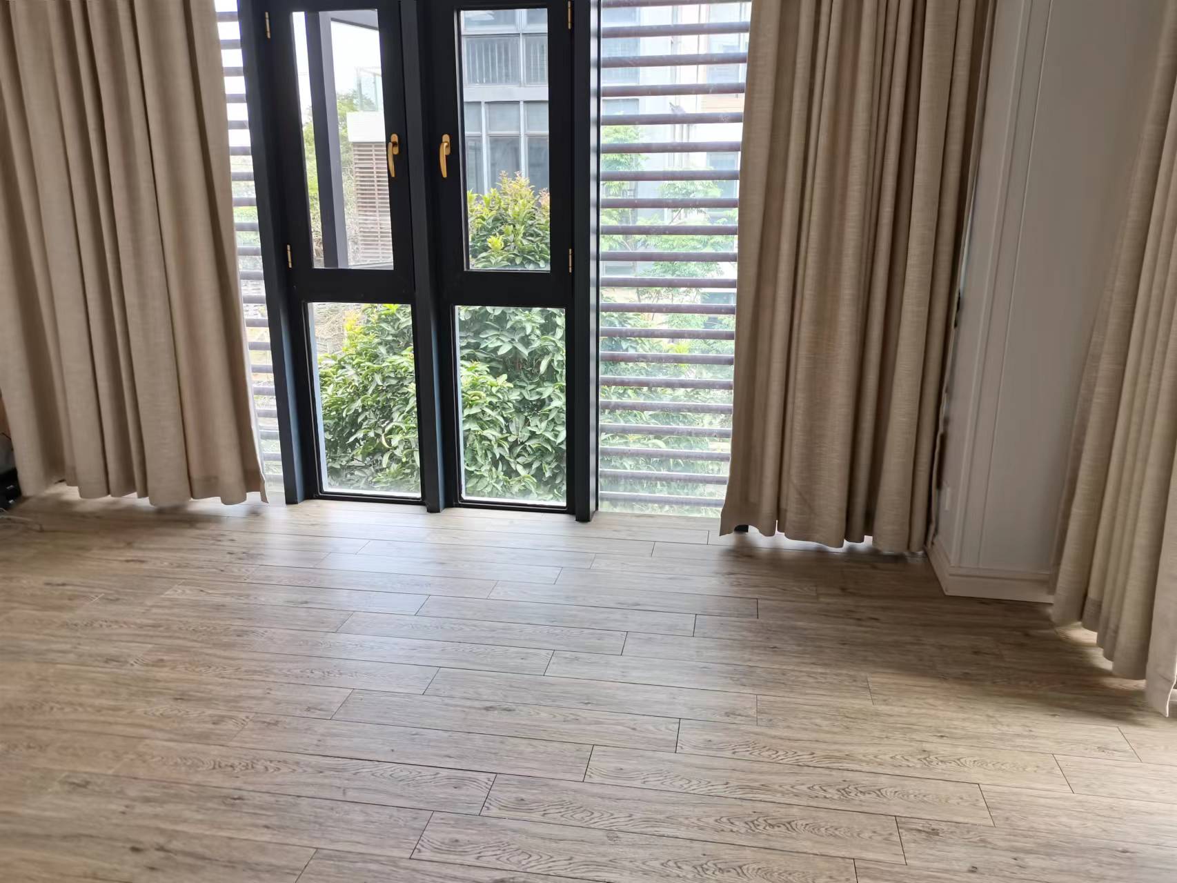 鸿洲江山 8室2厅4卫 15000.0元/月 鸿洲江山 8室2厅4卫 15000.0元/月室内图