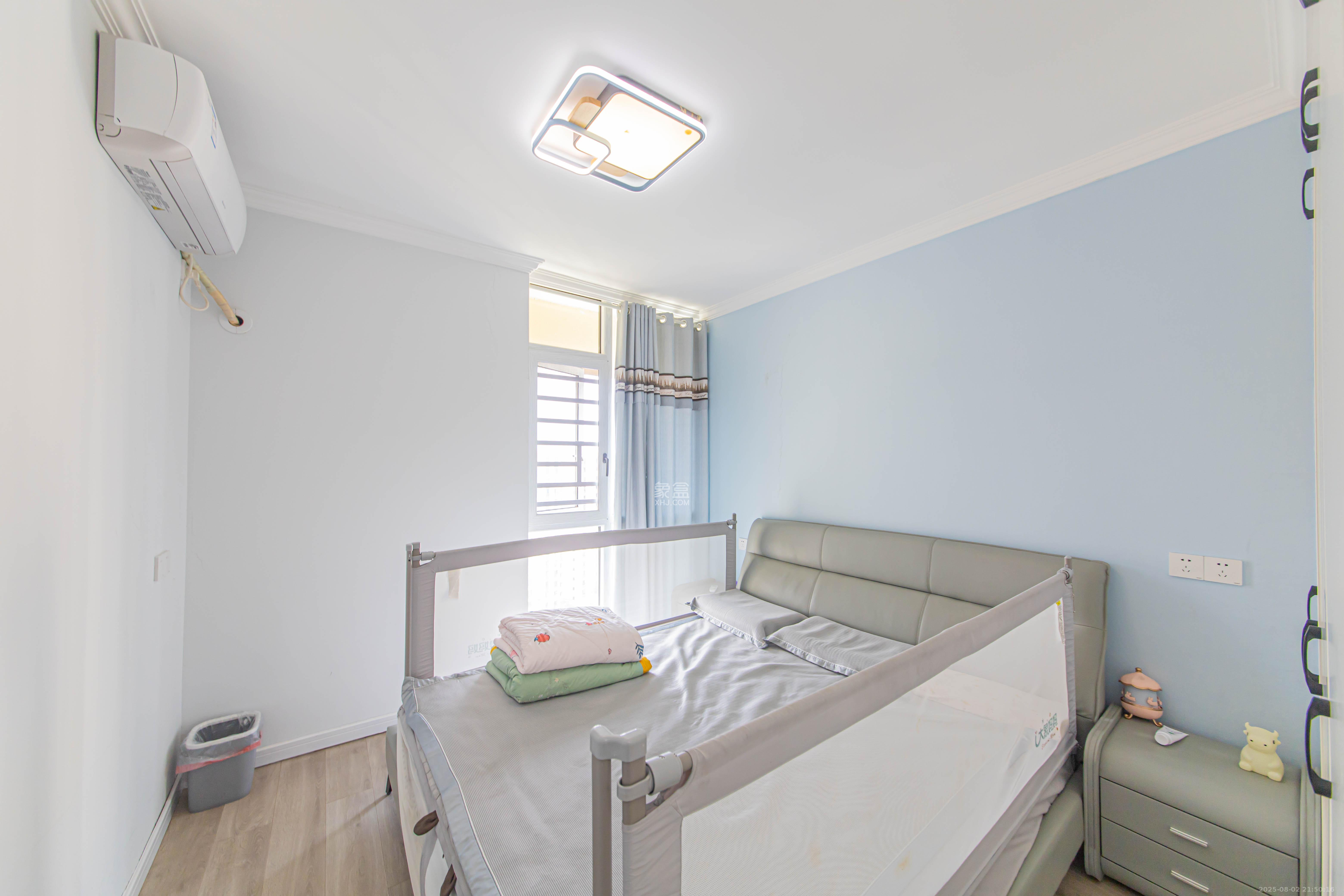 北辰中央公园DF区  3室2厅1卫    82.0万卧室