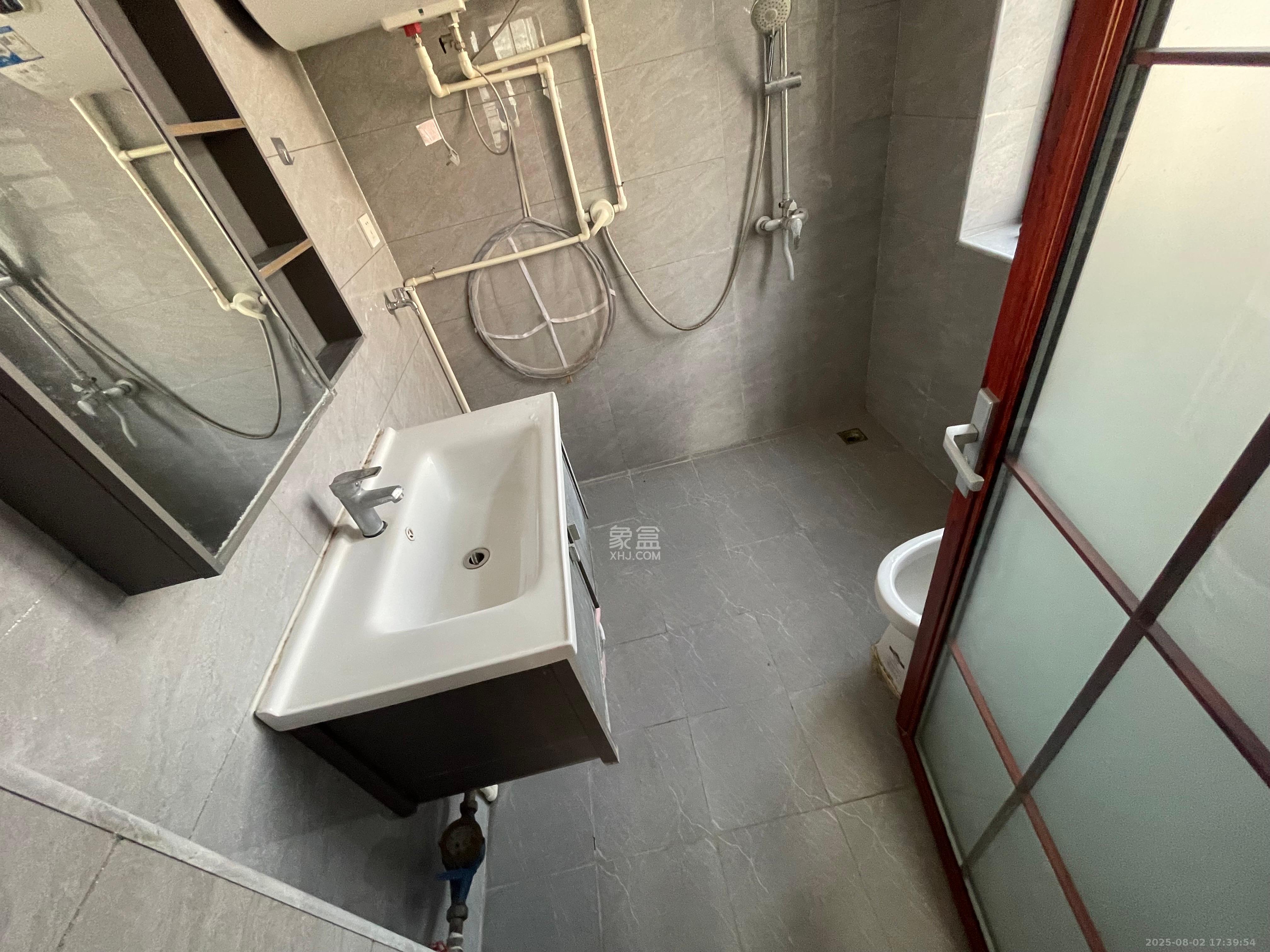 远东公寓 4室2厅2卫 4000.0元/月 远东公寓 4室2厅2卫 4000.0元/月室内图