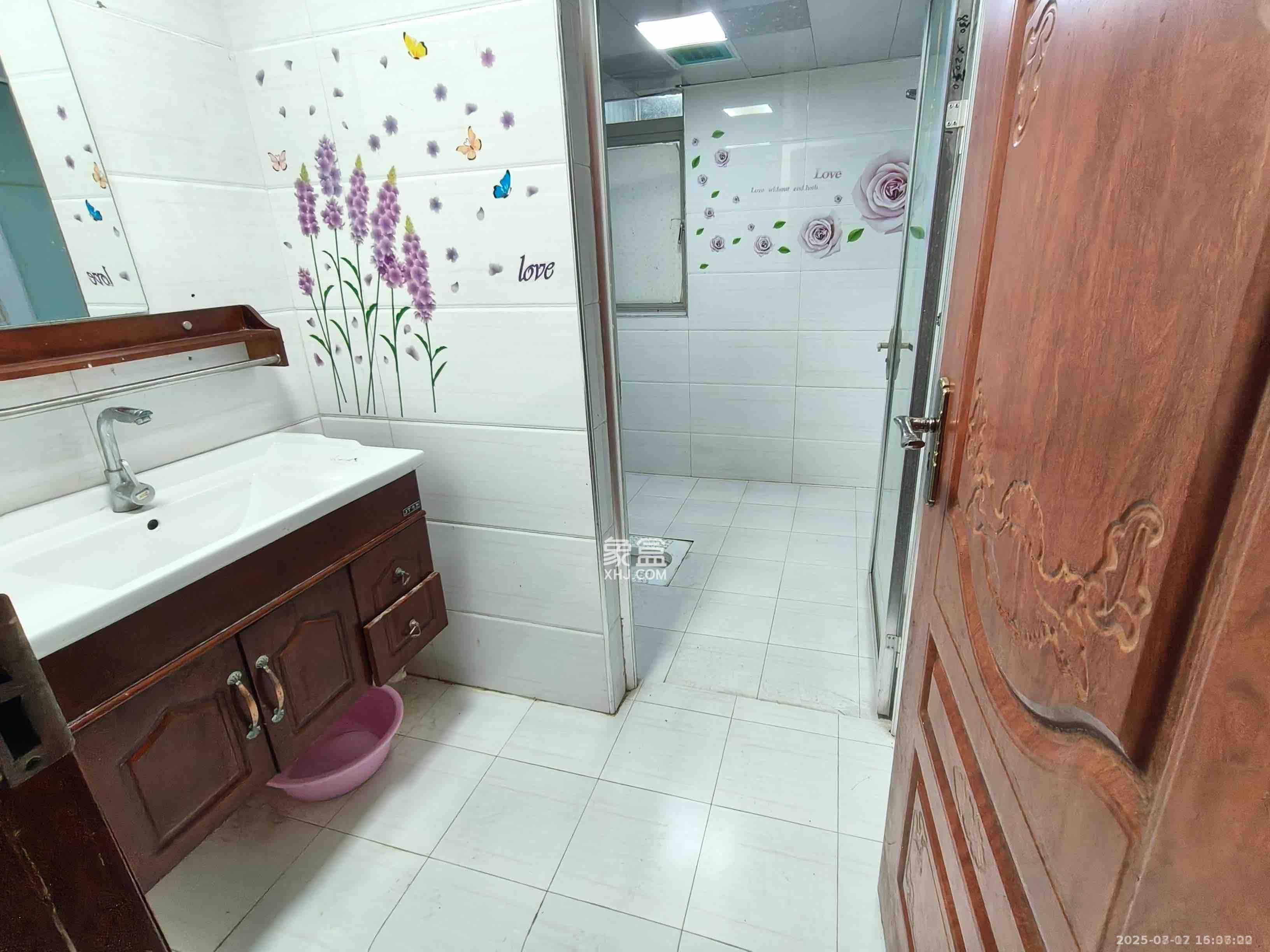 白沙湾嘉园 3室1厅2卫 2900.0元/月 白沙湾嘉园 3室1厅2卫 2900.0元/月室内图