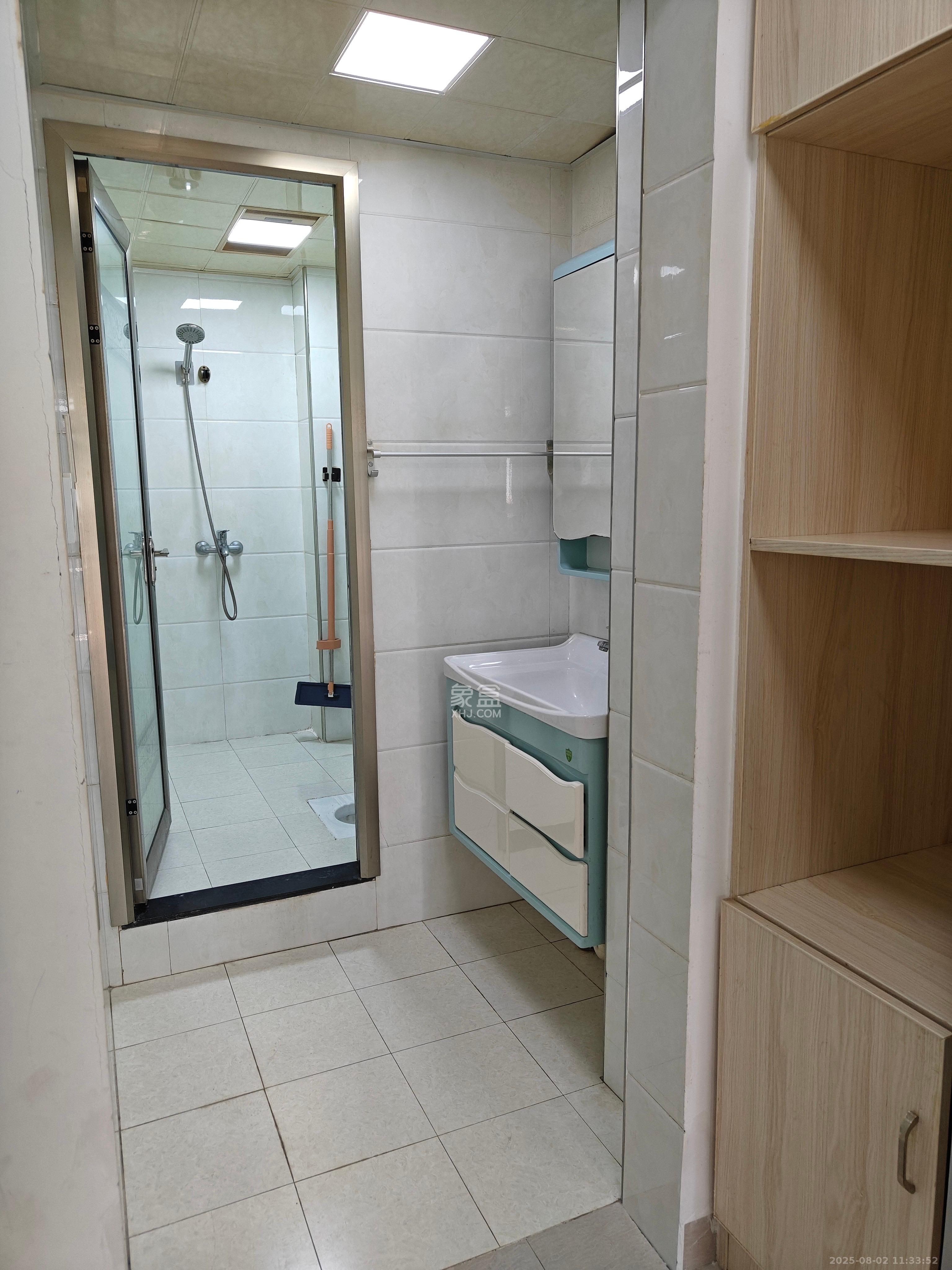 北辰三角洲E3区 1室1厅1卫 2000.0元/月 北辰三角洲E3区 1室1厅1卫 2000.0元/月室内图