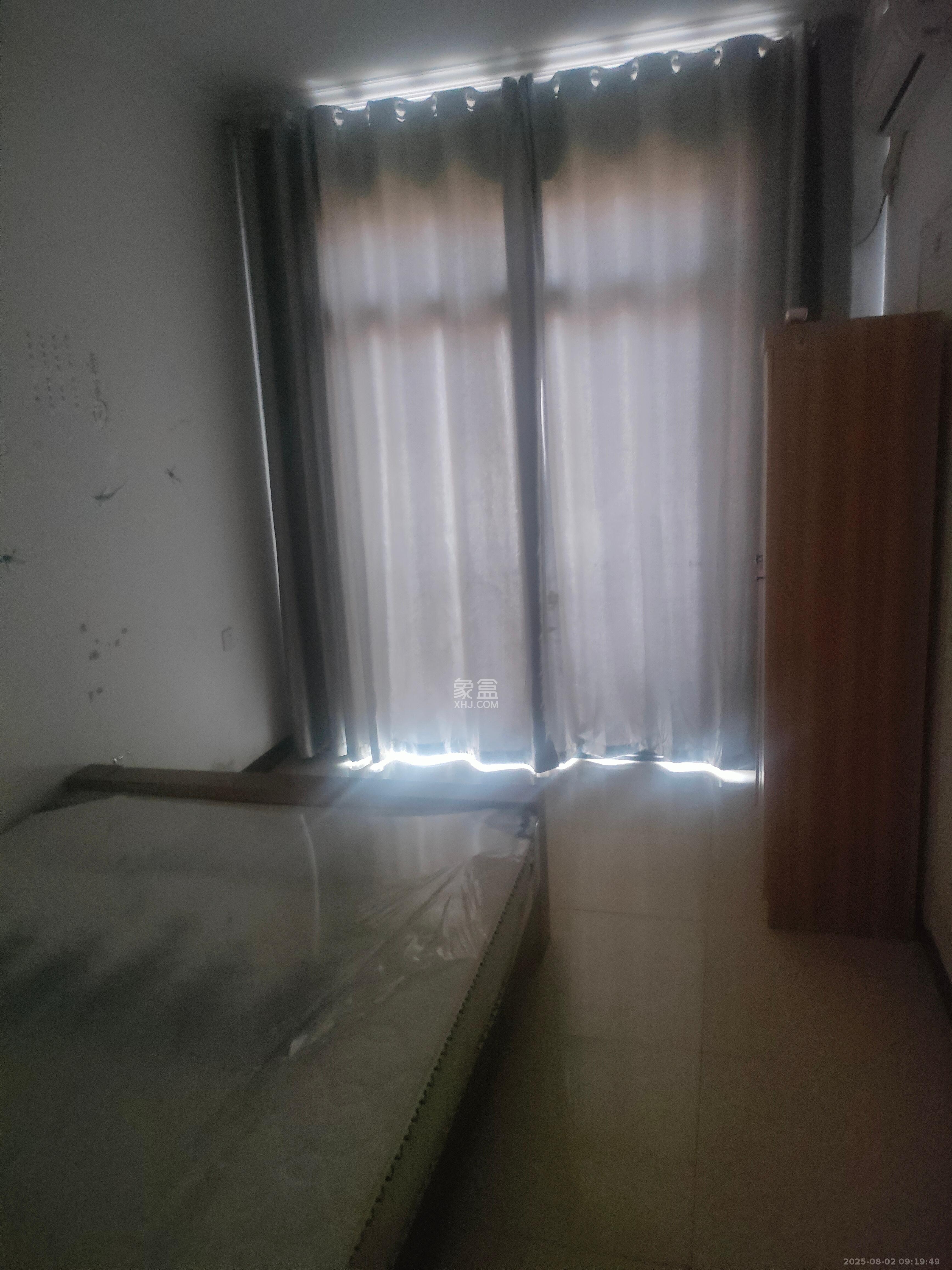 康桥长郡 4室2厅2卫 2500.0元/月 康桥长郡 4室2厅2卫 2500.0元/月室内图