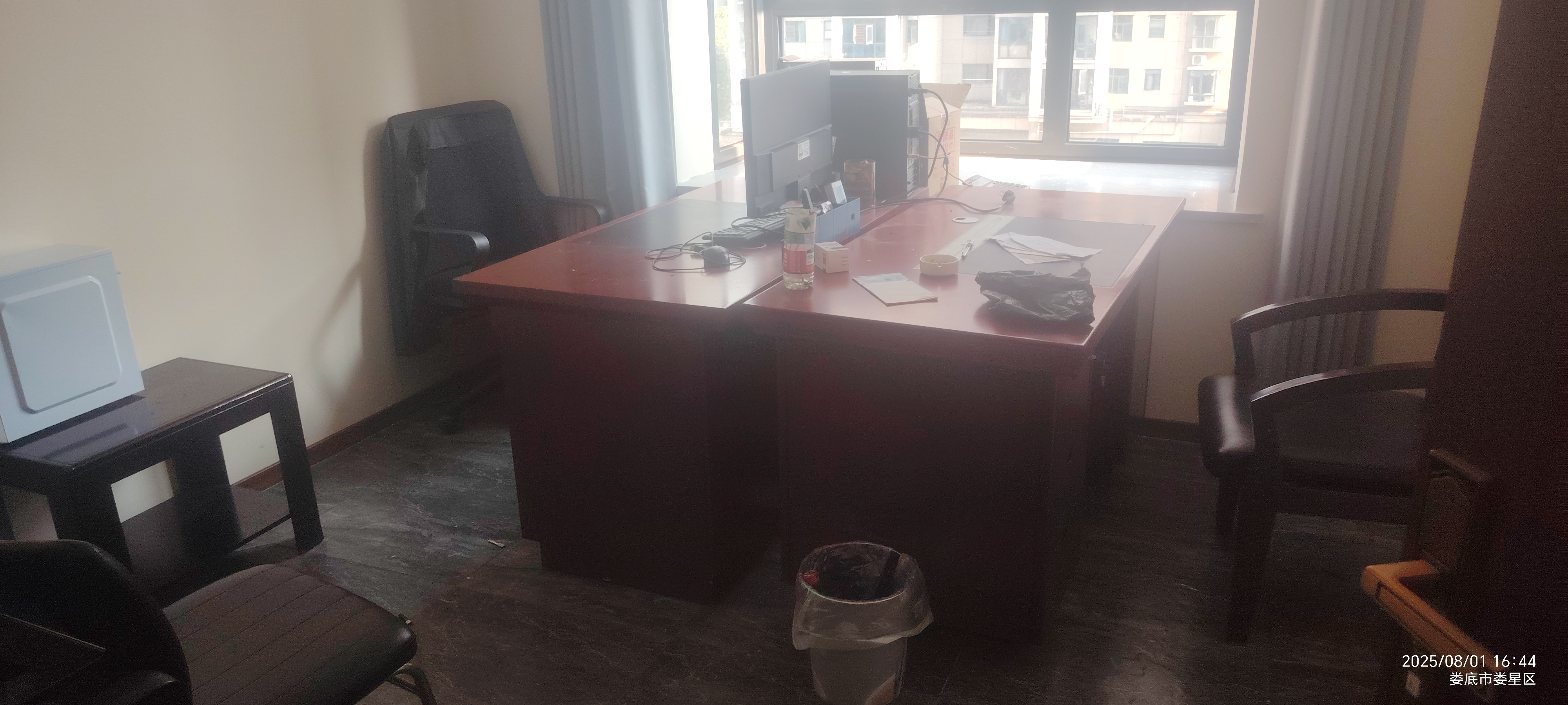 金兰湾商住小区 6室2厅1卫 12000.0元/月 金兰湾商住小区 6室2厅1卫 12000.0元/月室内图