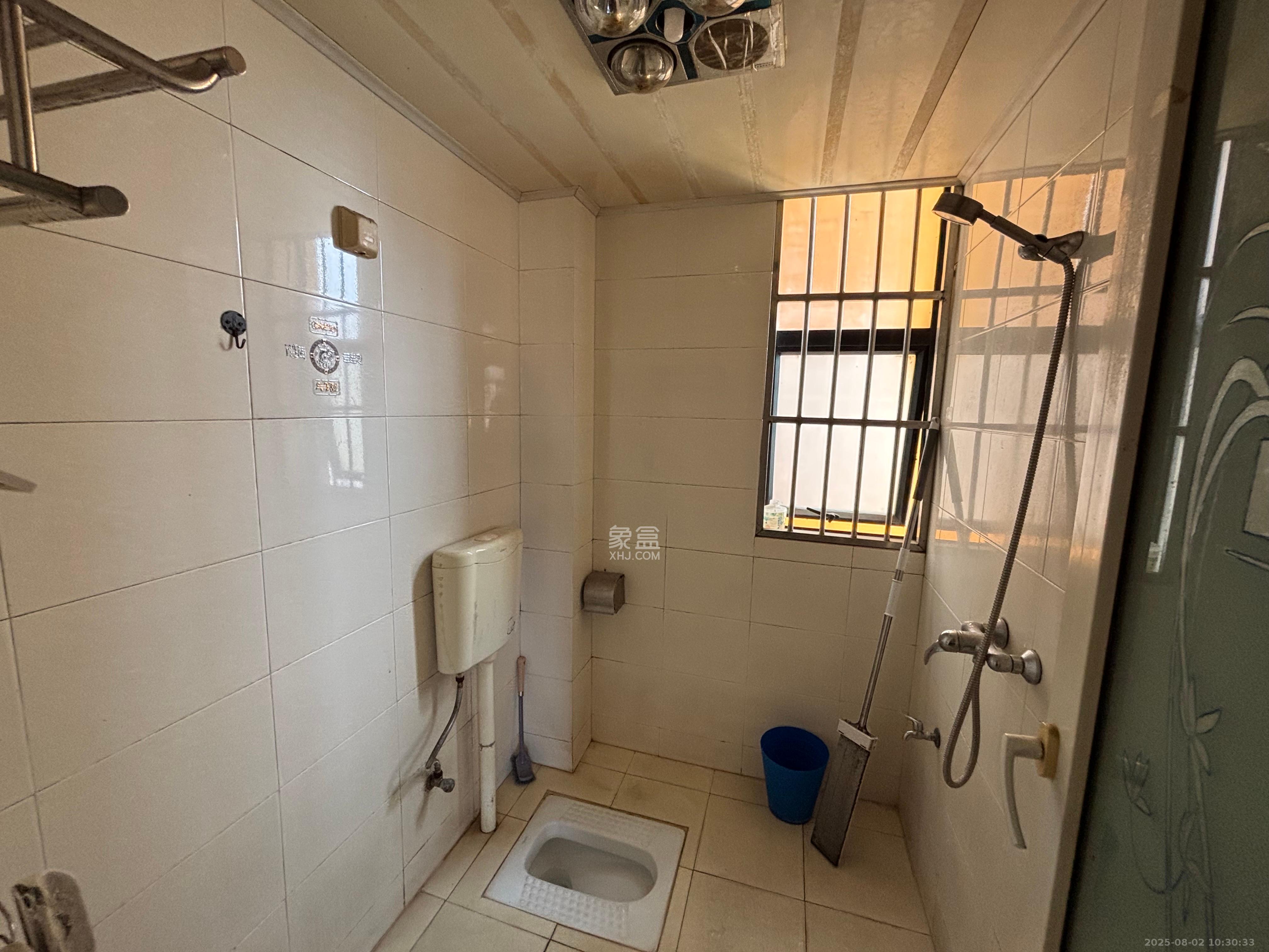 旺坤家园 3室2厅1卫 2000.0元/月 旺坤家园 3室2厅1卫 2000.0元/月室内图