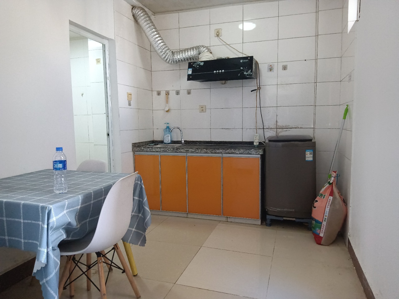 海星公寓 1室0厅1卫 1300.0元/月 海星公寓 1室0厅1卫 1300.0元/月室内图