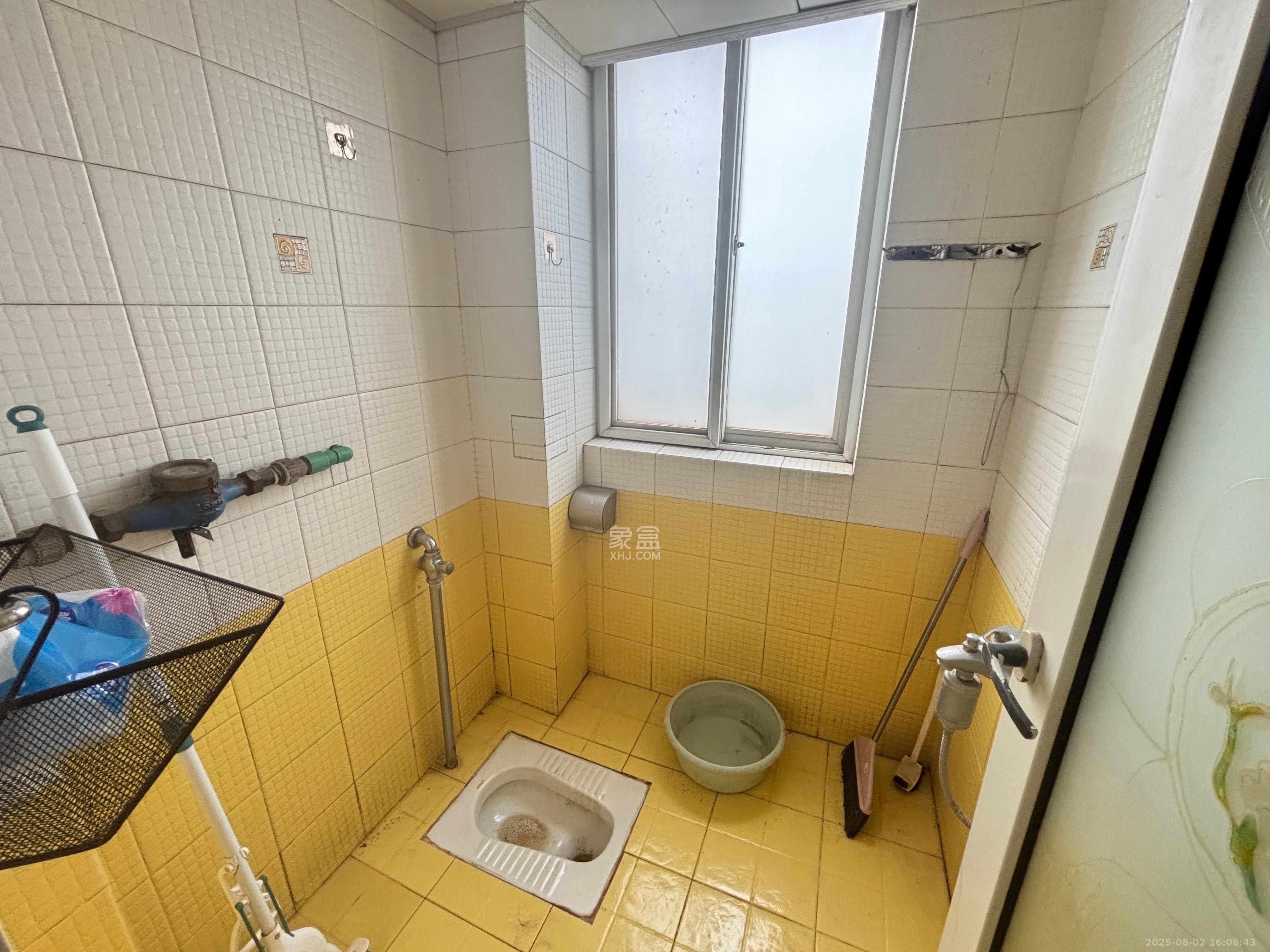 新点苑 3室2厅2卫 1800.0元/月 新点苑 3室2厅2卫 1800.0元/月室内图