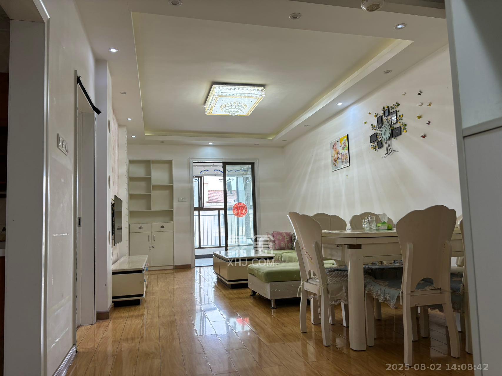 米兰春天  3室2厅1卫    1800.0元/月 米兰春天  3室2厅1卫    1800.0元/月室内图