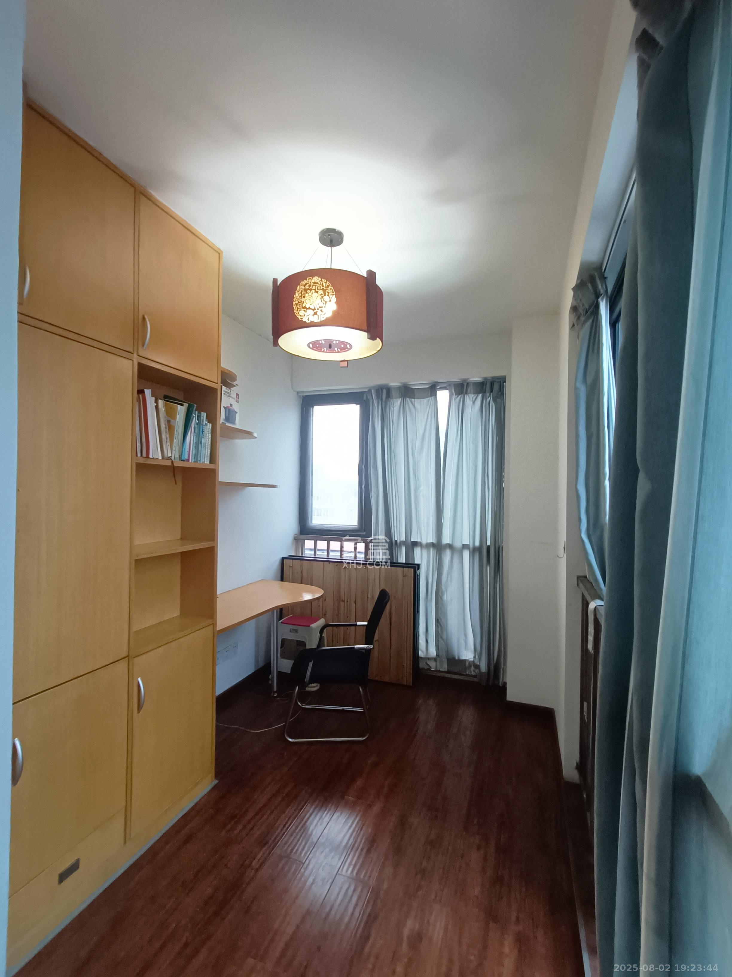 佳天瑞宁花园 2室1厅1卫 1900.0元/月 佳天瑞宁花园 2室1厅1卫 1900.0元/月室内图