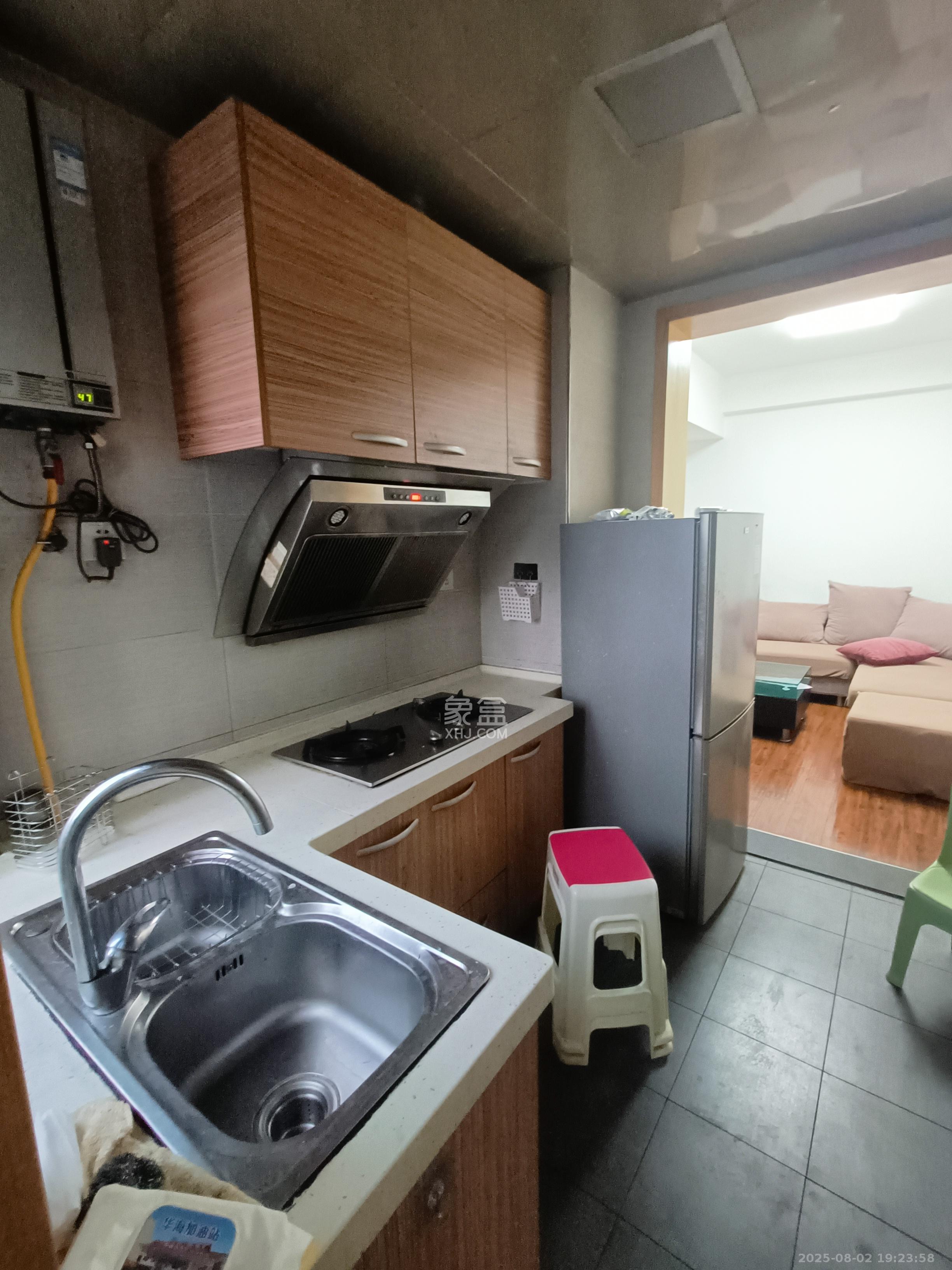 佳天瑞宁花园 2室1厅1卫 1900.0元/月 佳天瑞宁花园 2室1厅1卫 1900.0元/月室内图