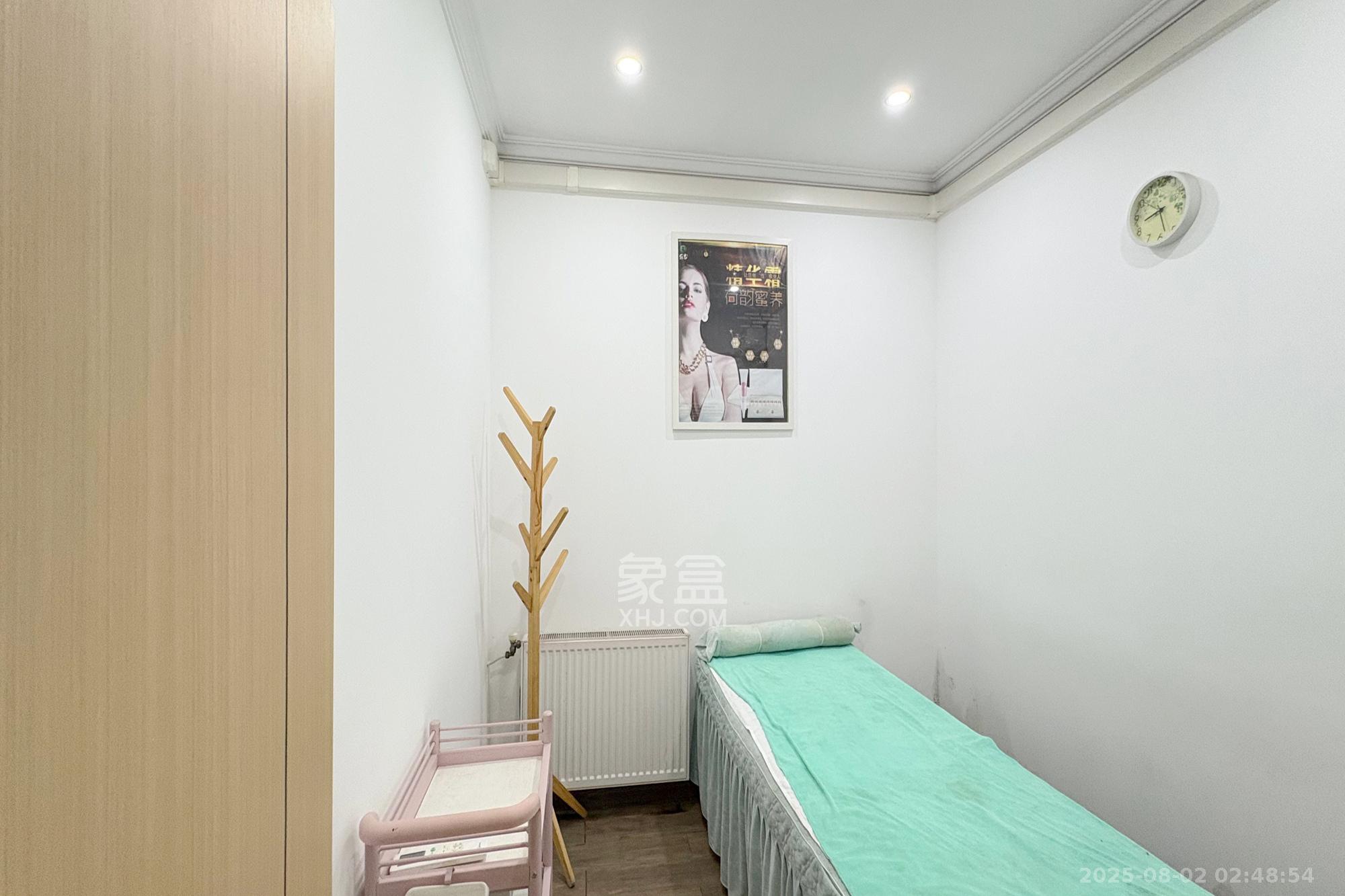 朝阳银座  1室1厅1卫    63.0万其他