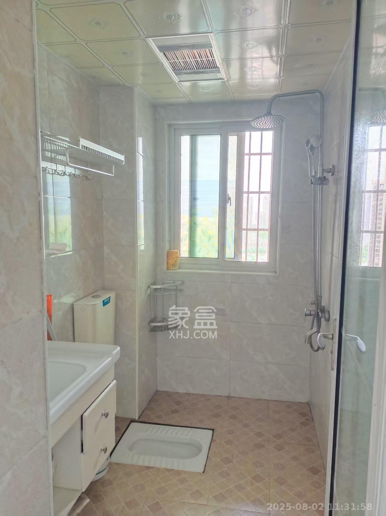 嘉顺苑 3室2厅1卫 2400.0元/月 嘉顺苑 3室2厅1卫 2400.0元/月室内图